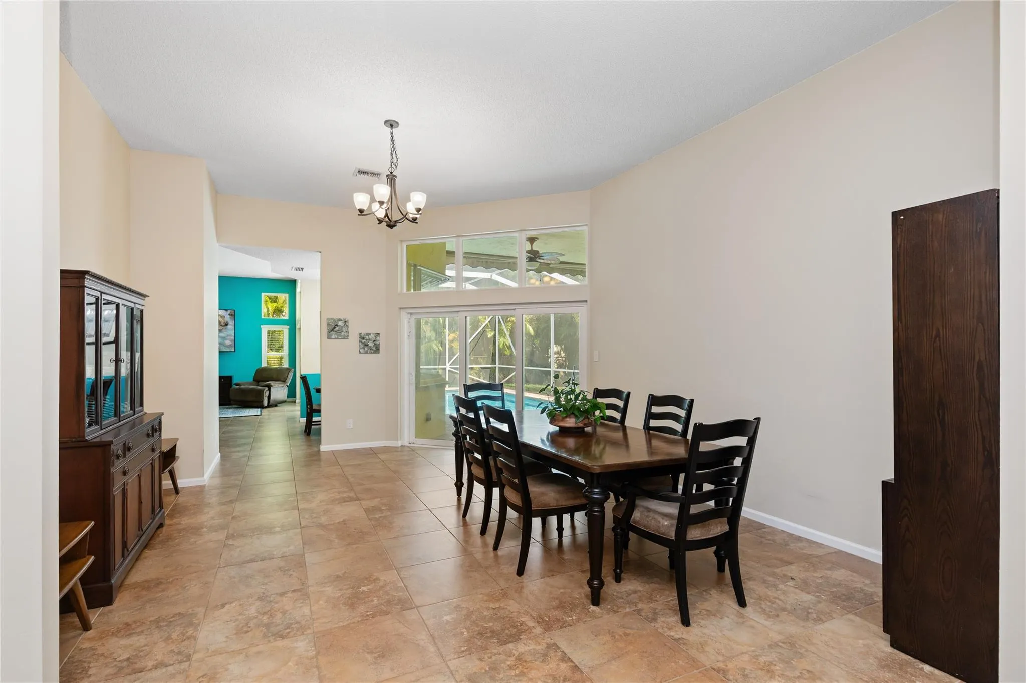 5815 NW 96th Dr