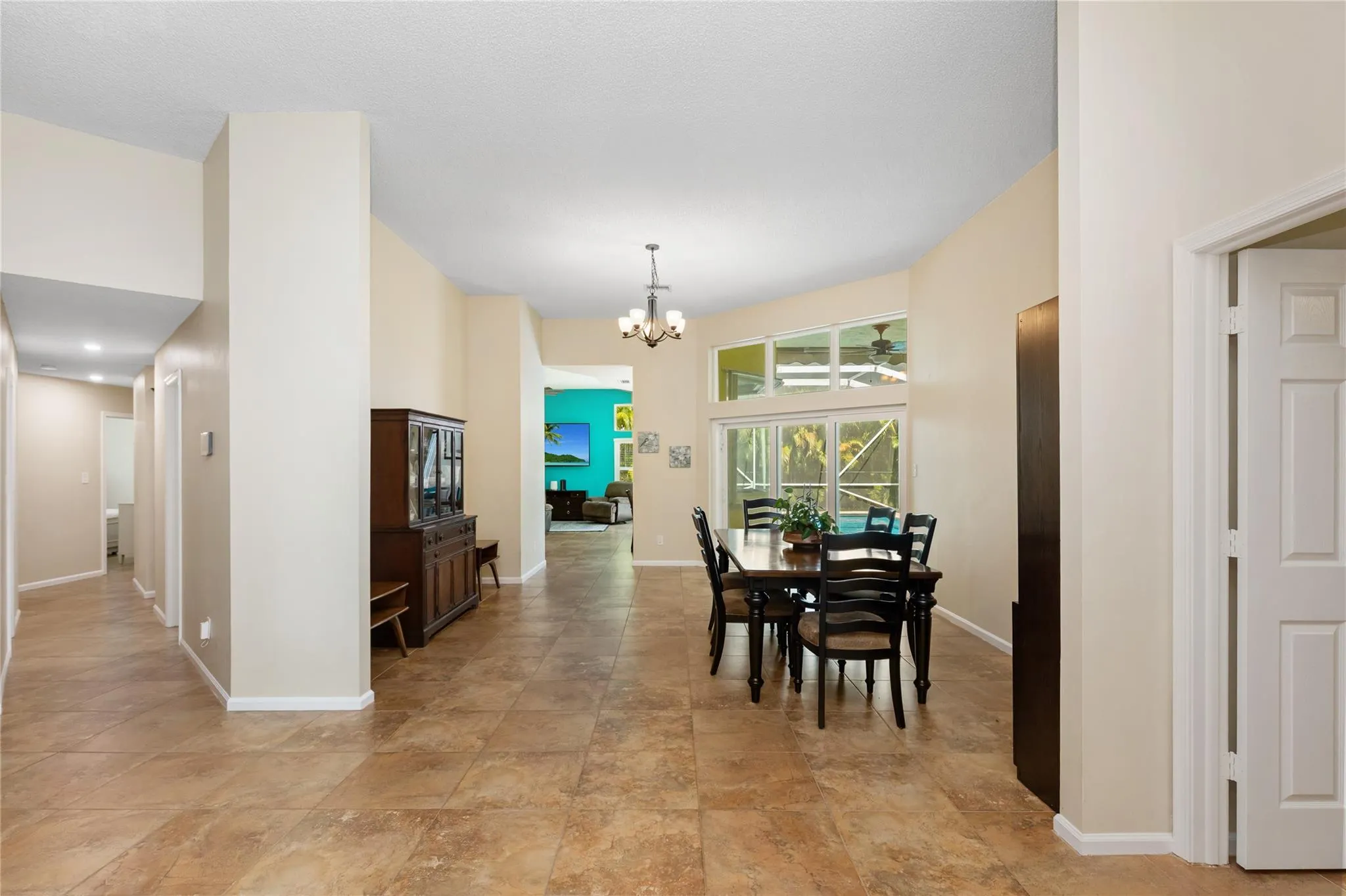 5815 NW 96th Dr