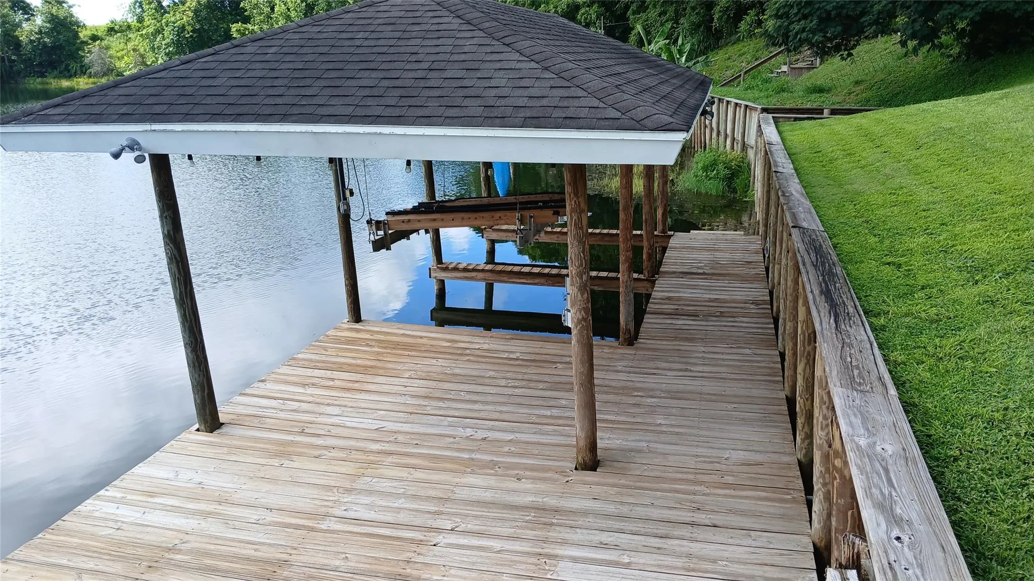 511 Lake Saddlebags Dr