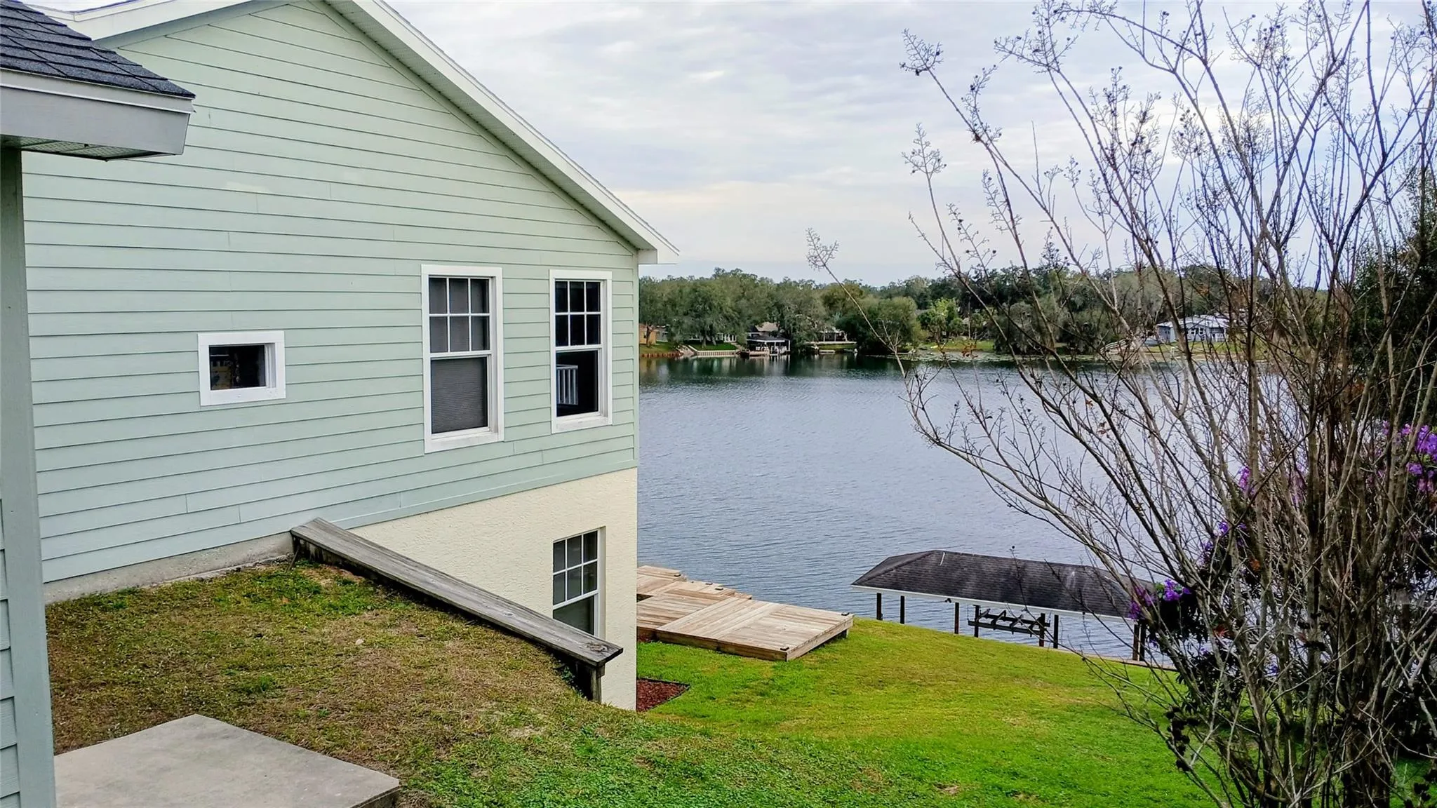 511 Lake Saddlebags Dr