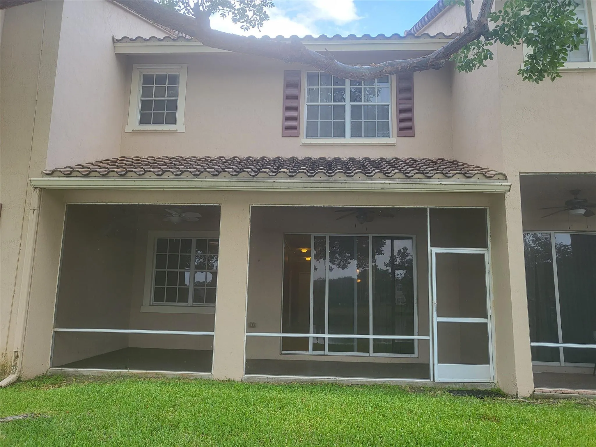 3331 Lakeside Drive, #37