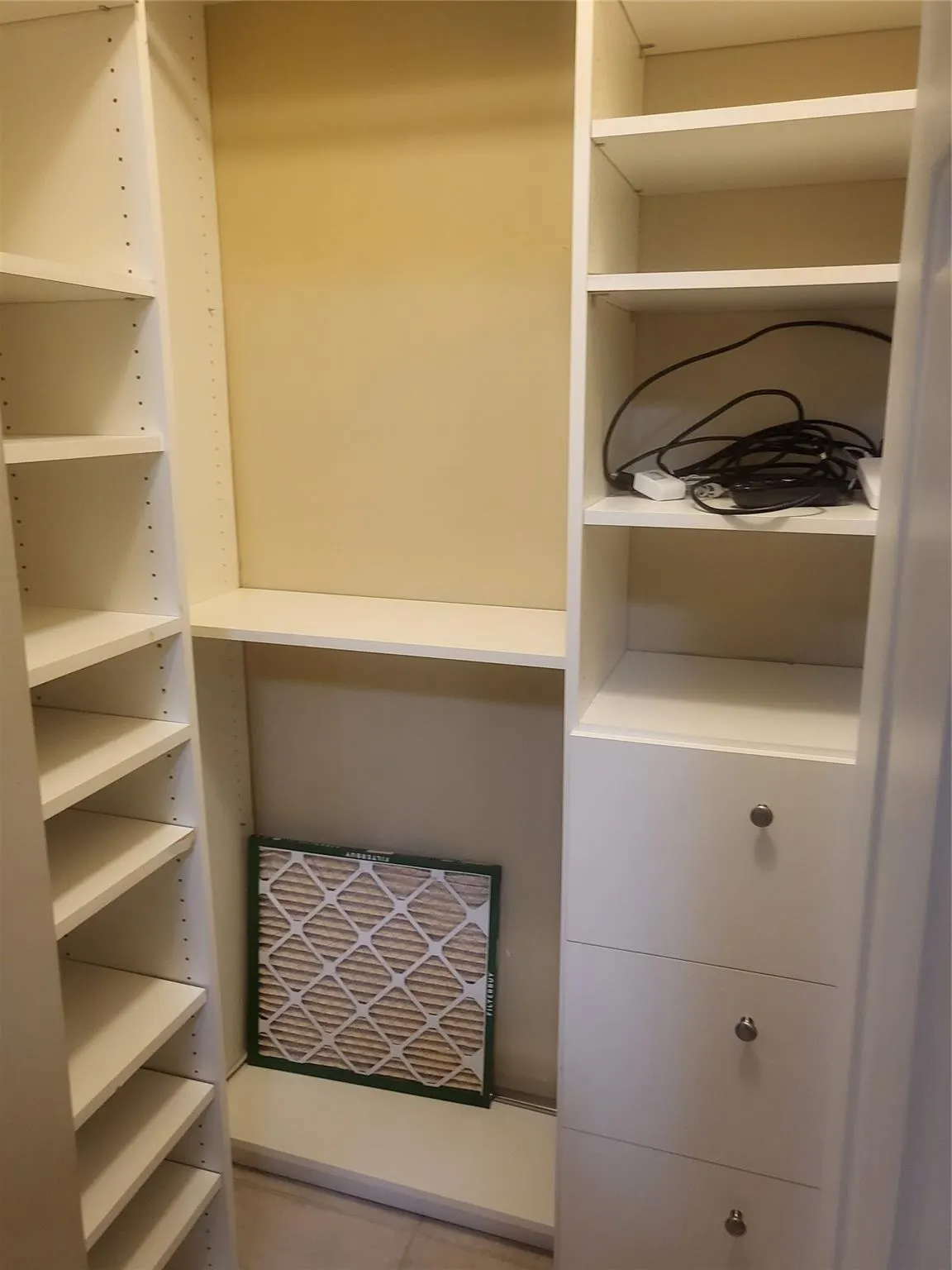 3331 Lakeside Drive, #37