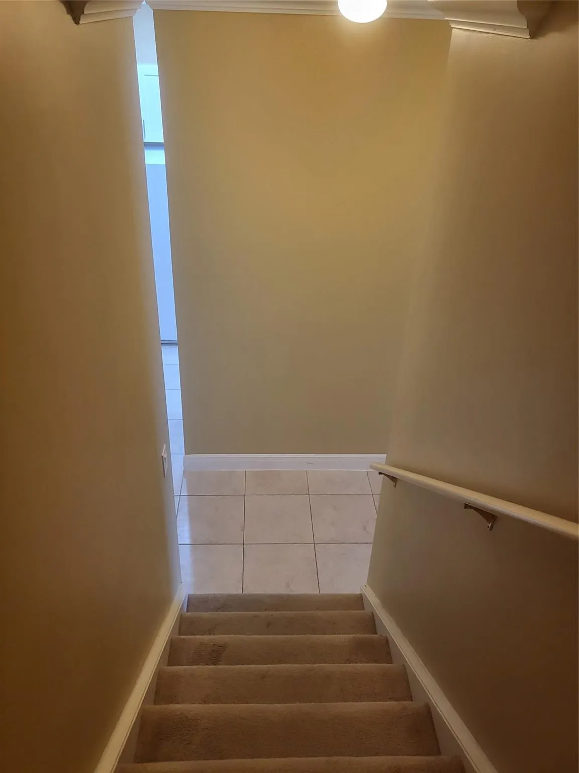 3331 Lakeside Drive, #37
