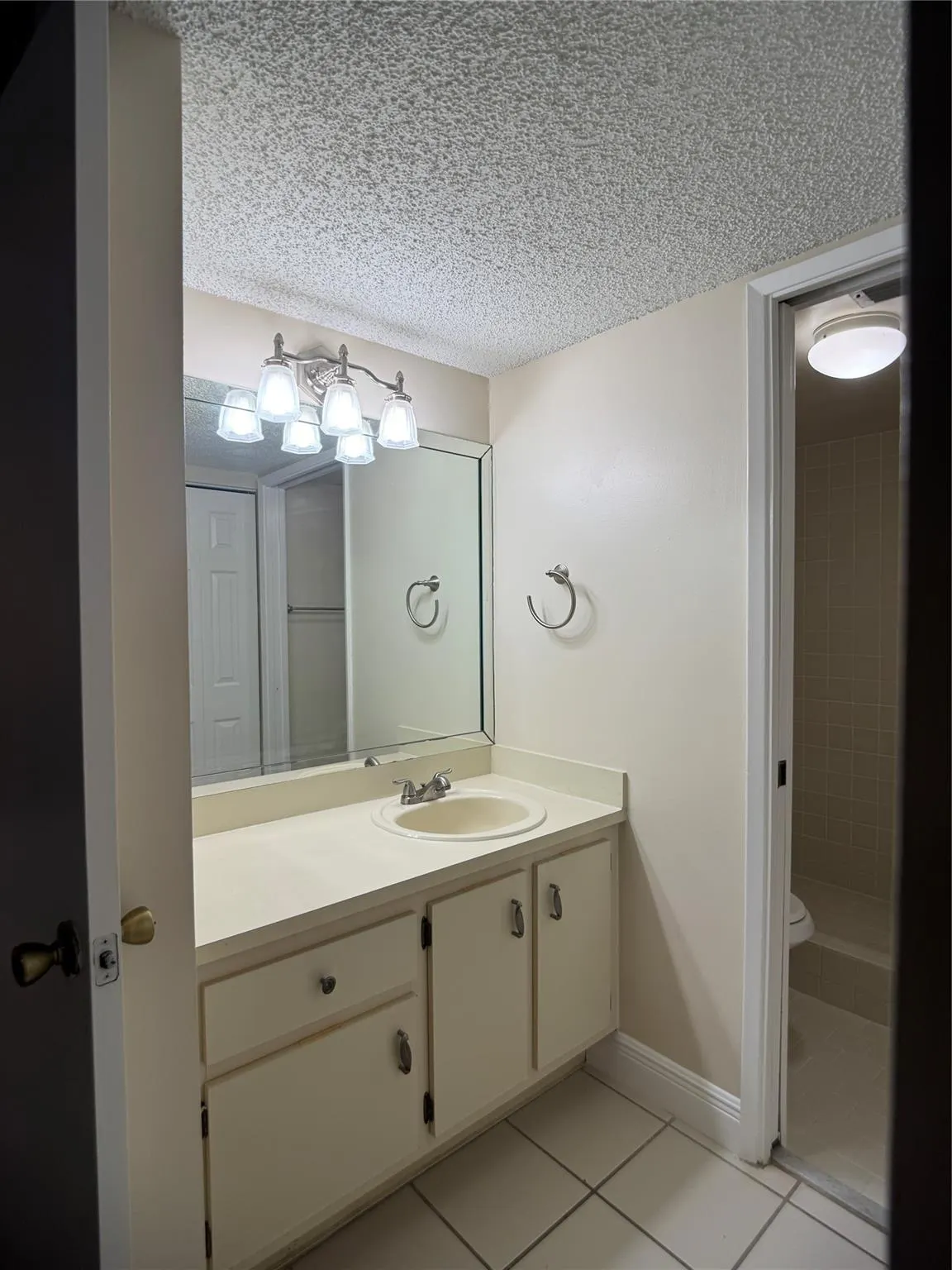 9245 Flynn Cir, #8