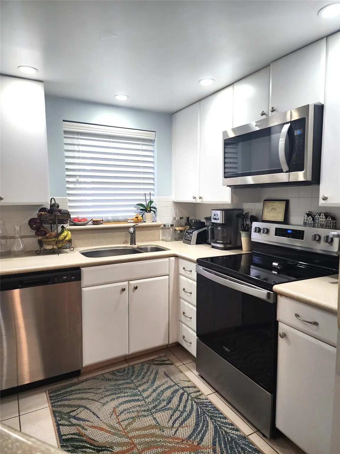 804 SE 7th St, #101