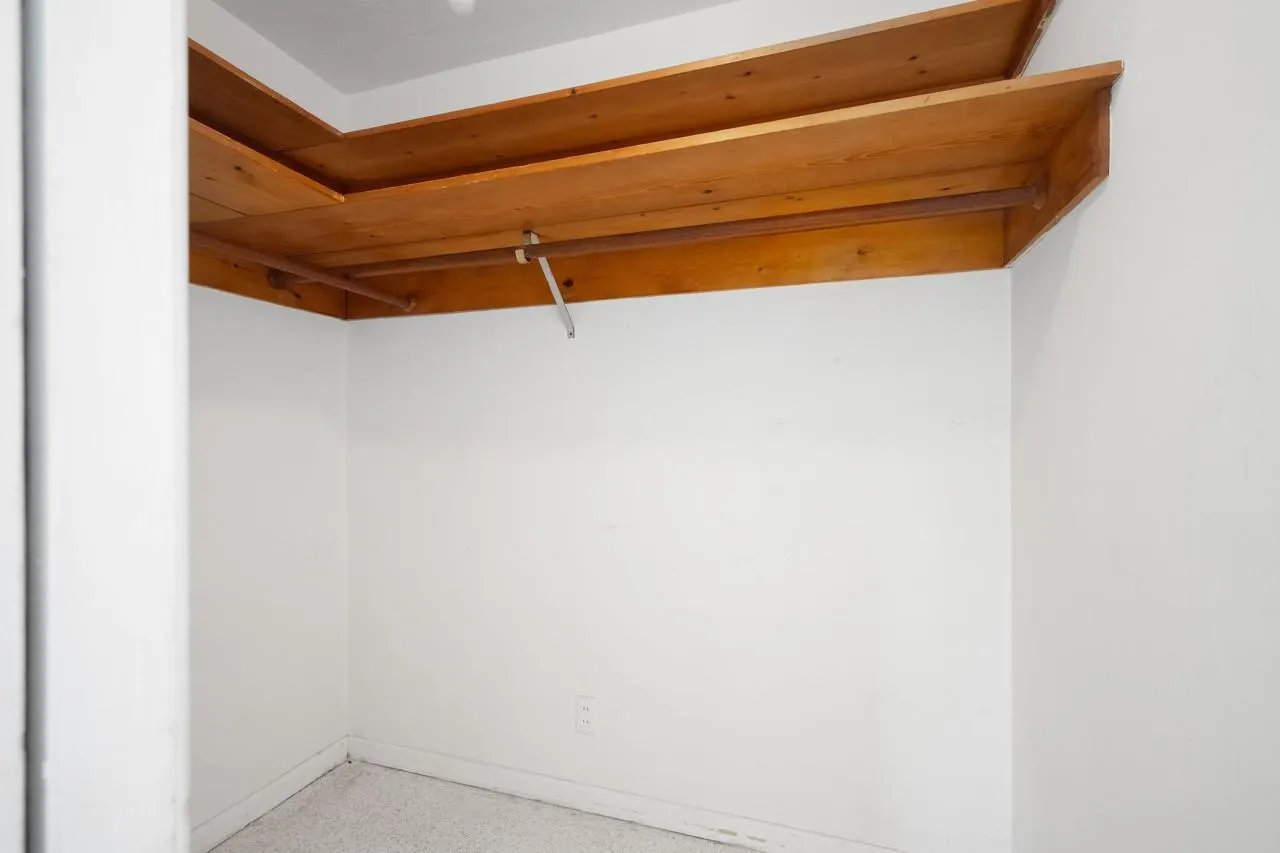 232 Codrington Dr