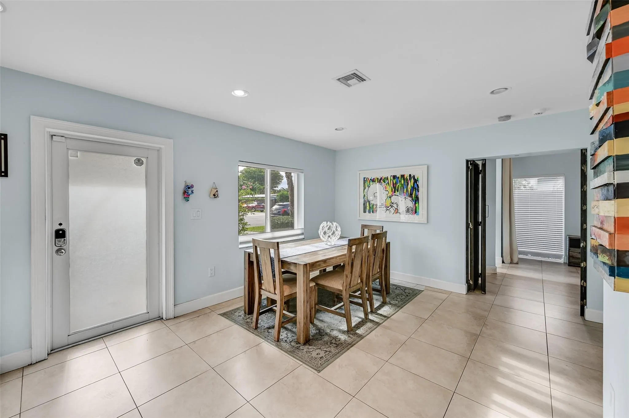 2716 NE 10th Ter