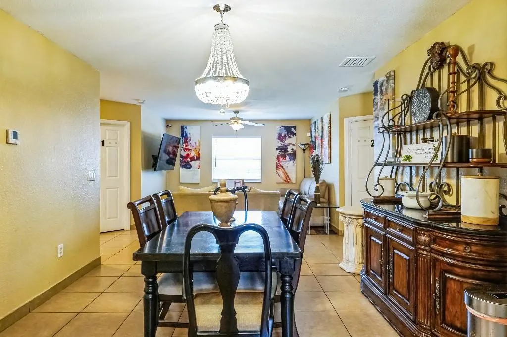 210 SW 3rd Ct