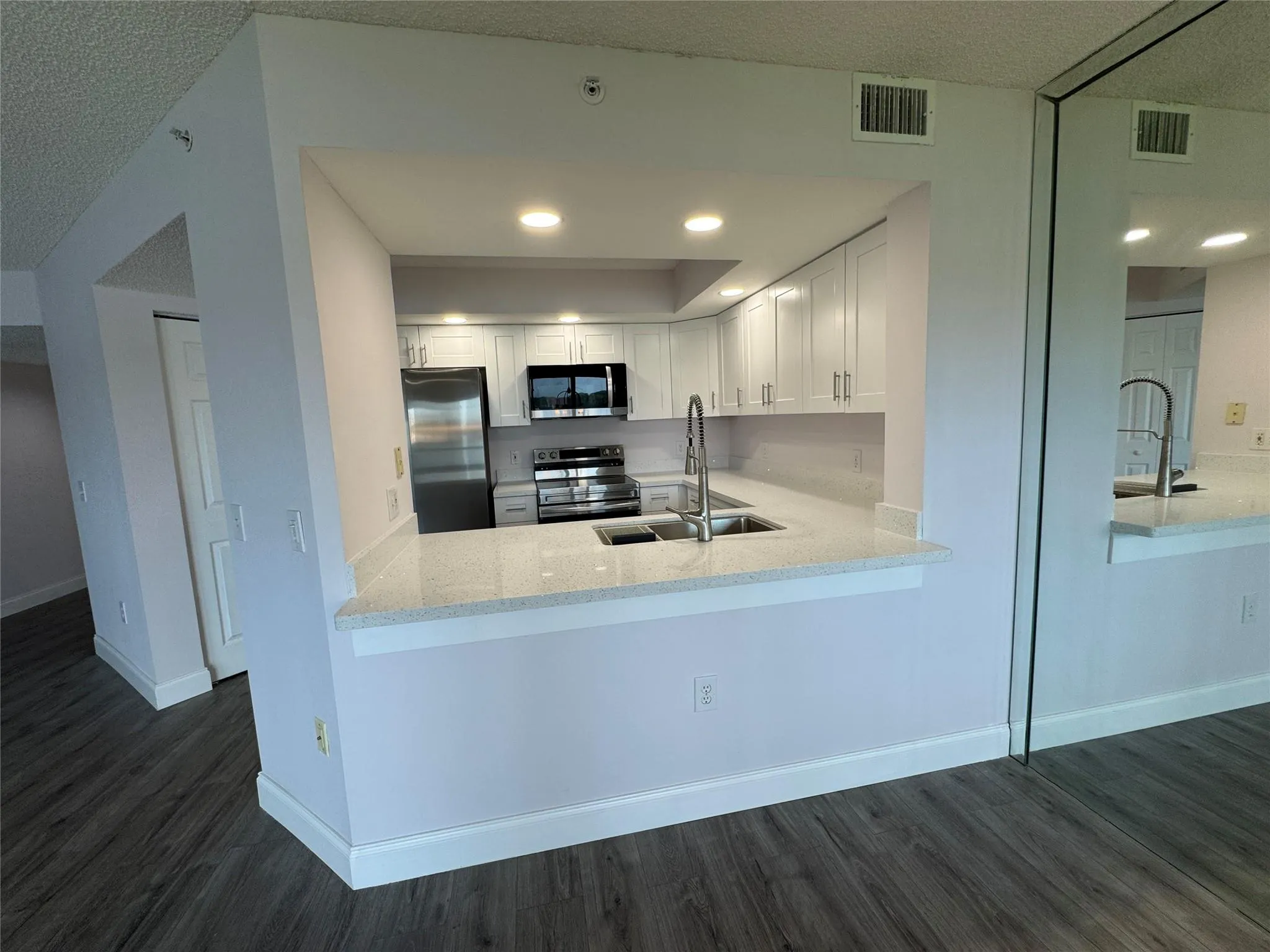13800 SW 5th Ct, #211