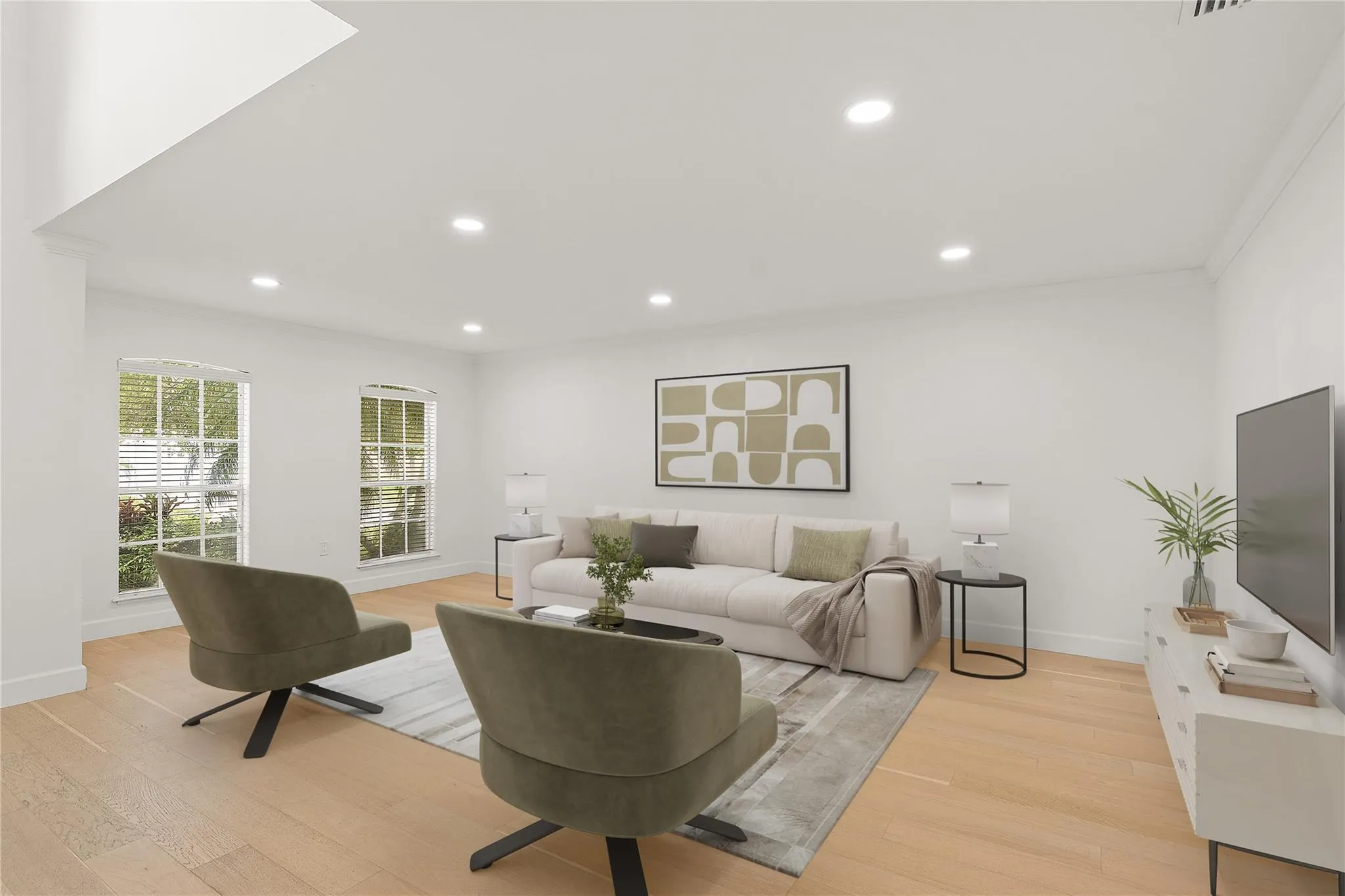5947 Ridge Lake Cir