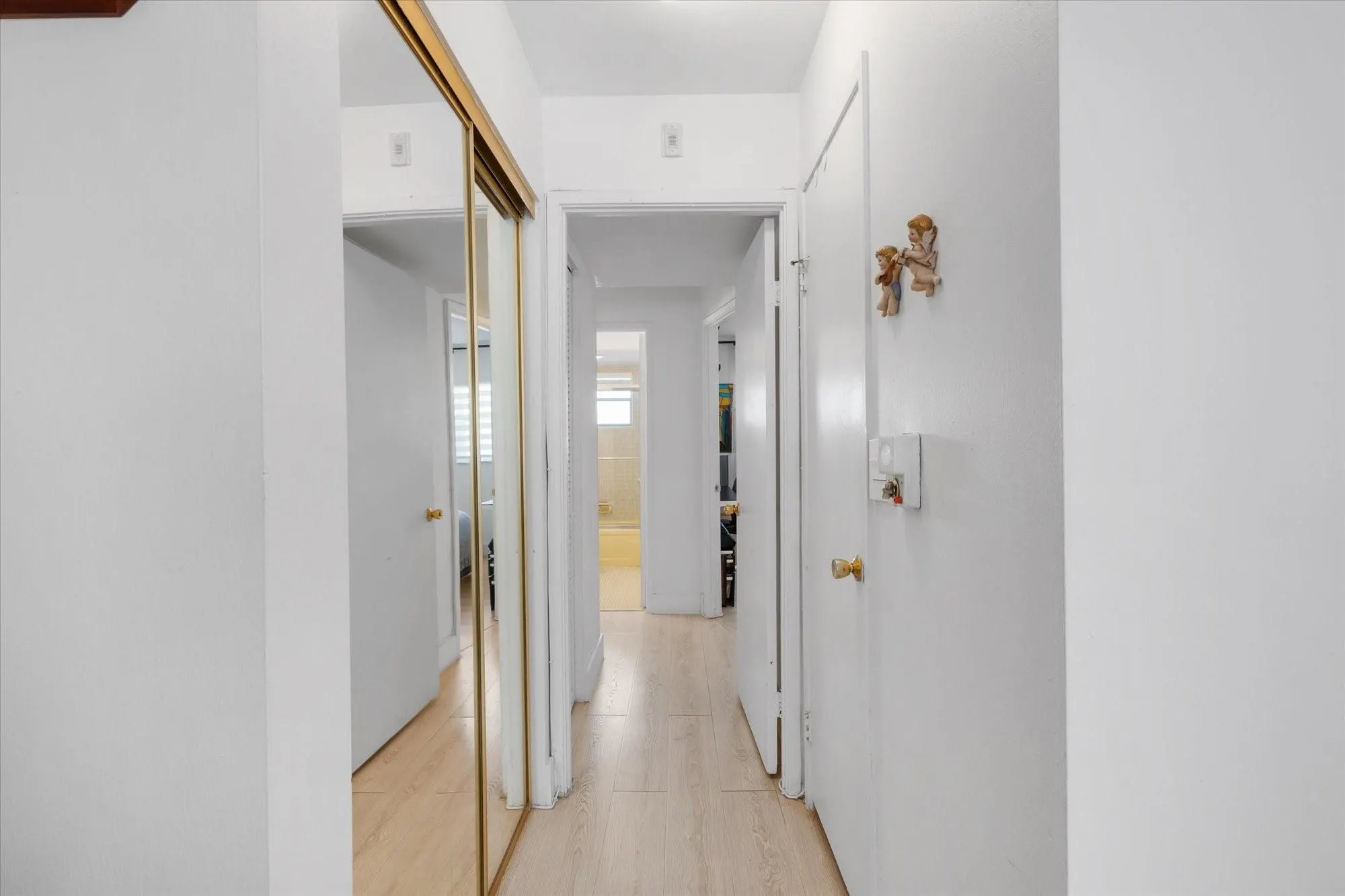 1000 NE 14th Ave, #211