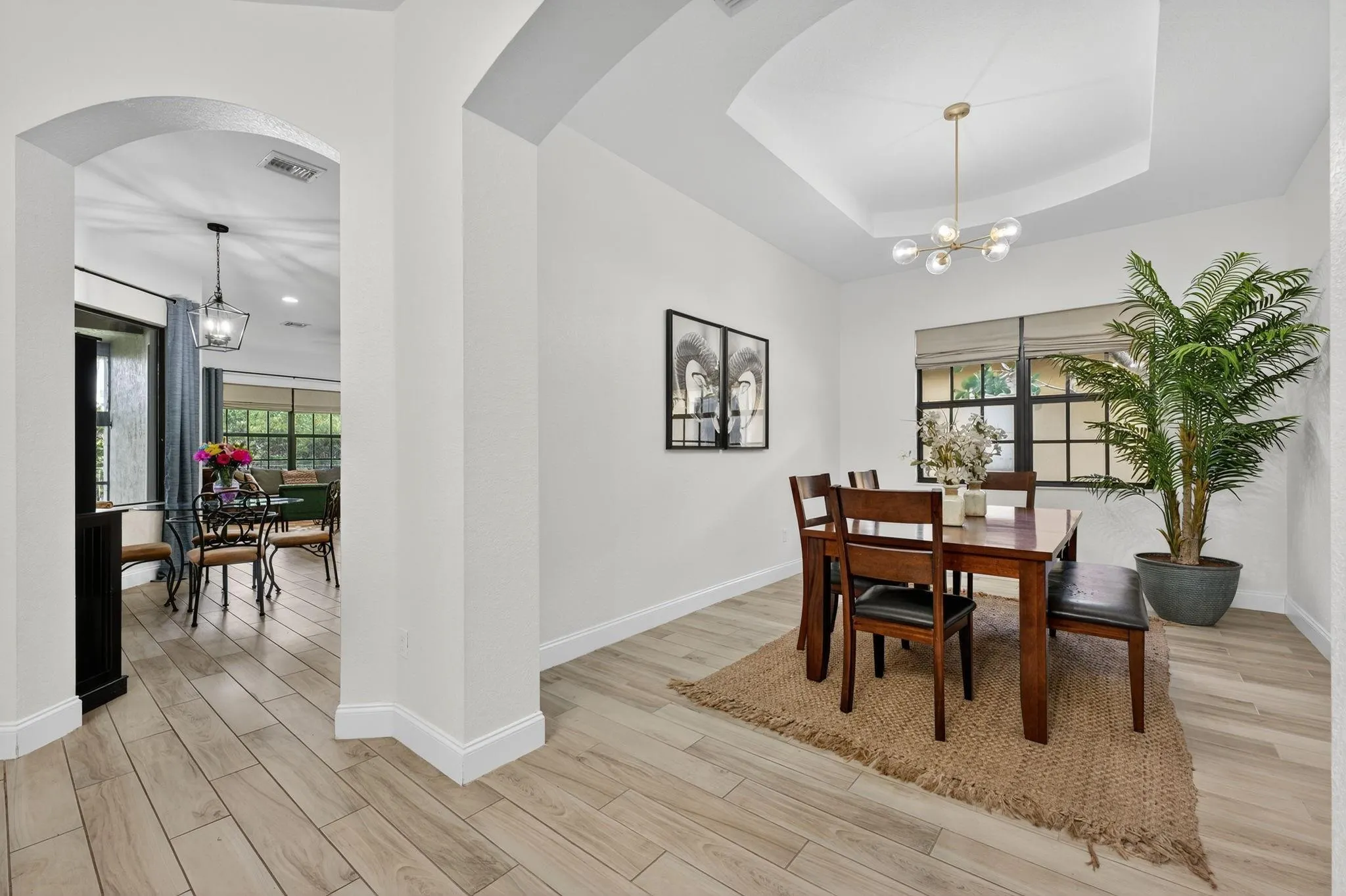 8971 Edgewater Bnd