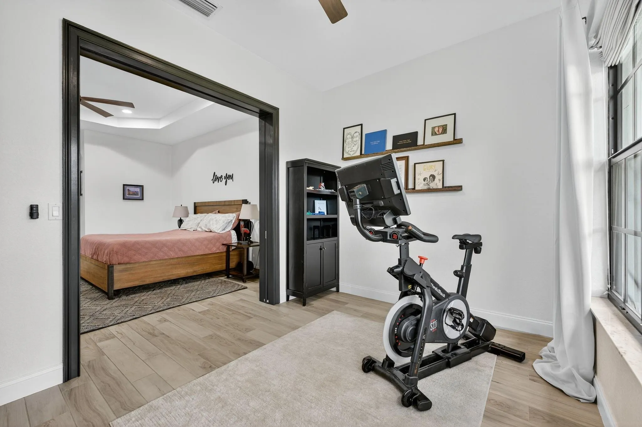 8971 Edgewater Bnd