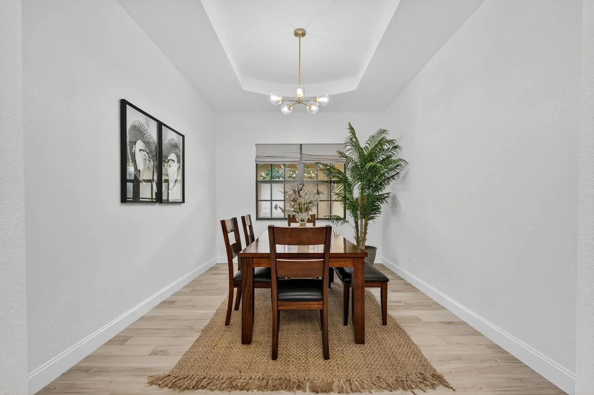 8971 Edgewater Bnd