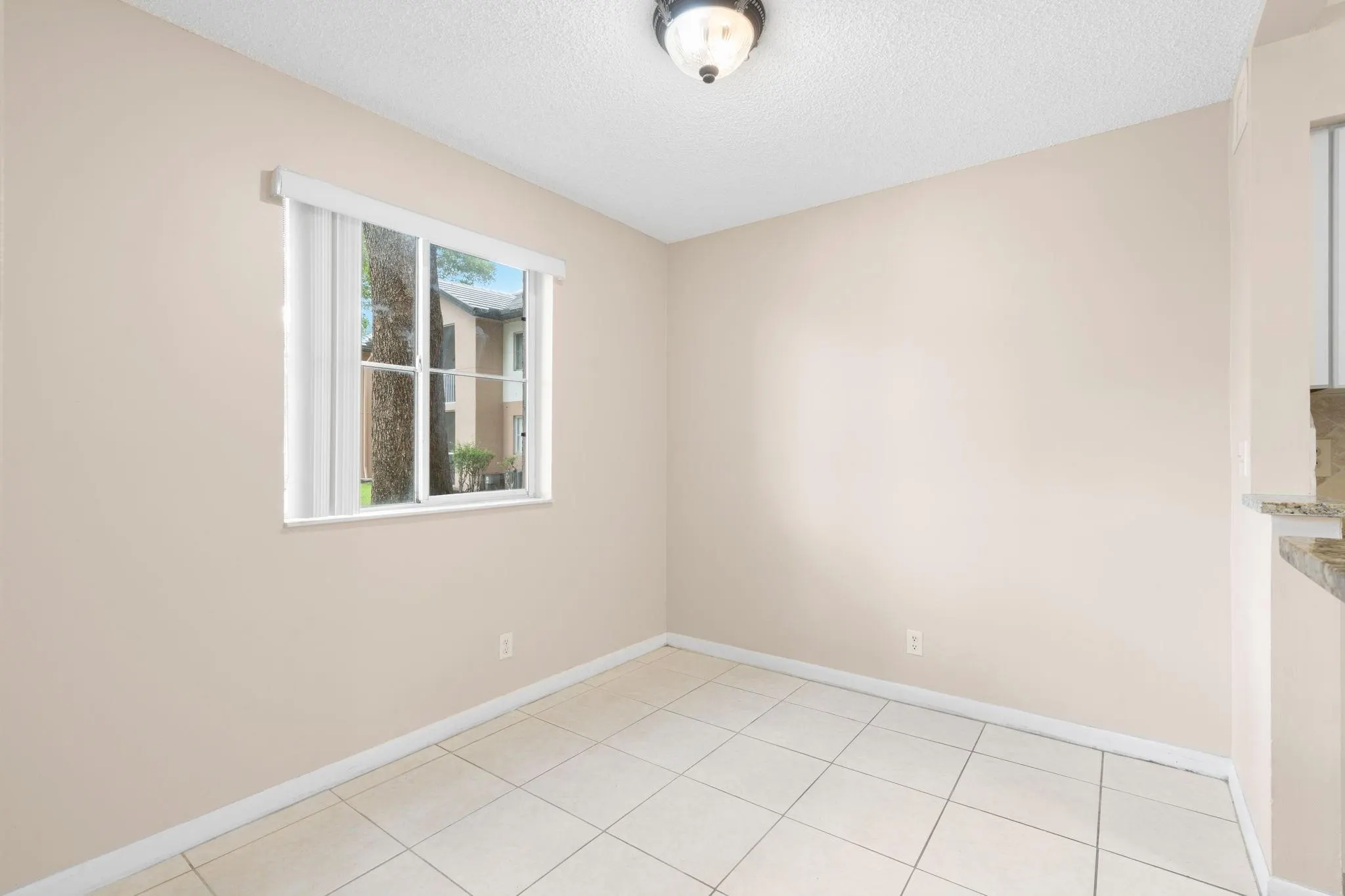 9877 Westview Dr, #613