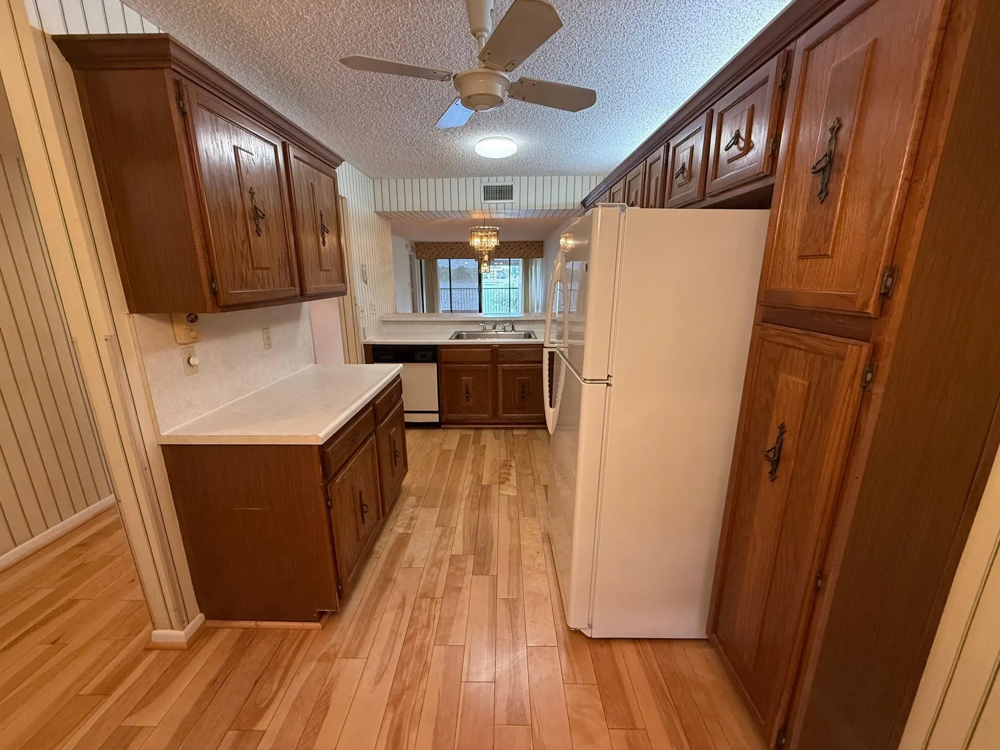 6215 Coral Lake Dr, #203