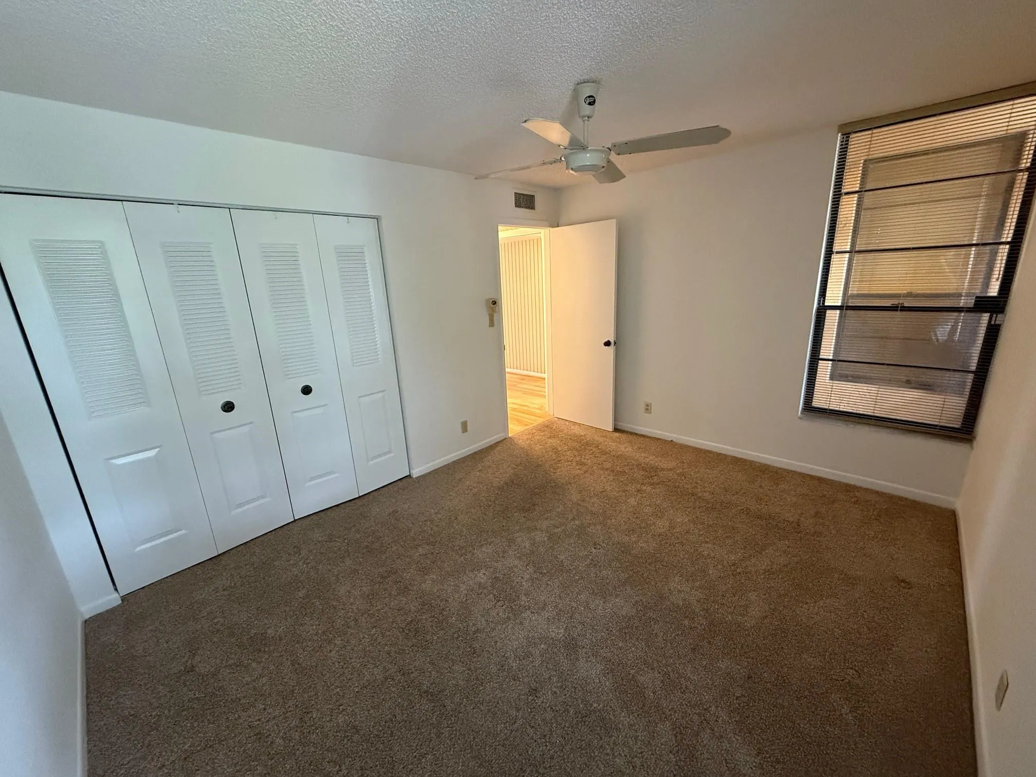 6215 Coral Lake Dr, #203