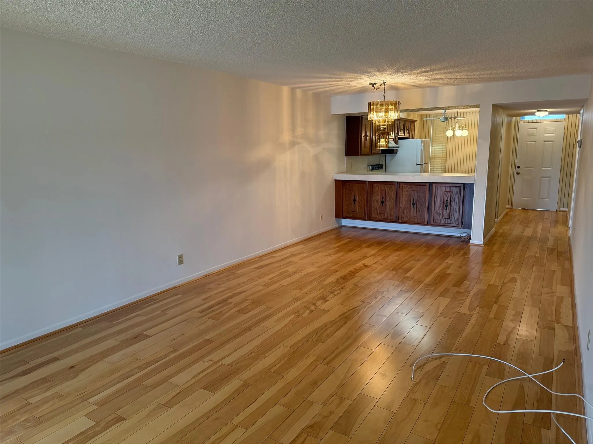 6215 Coral Lake Dr, #203