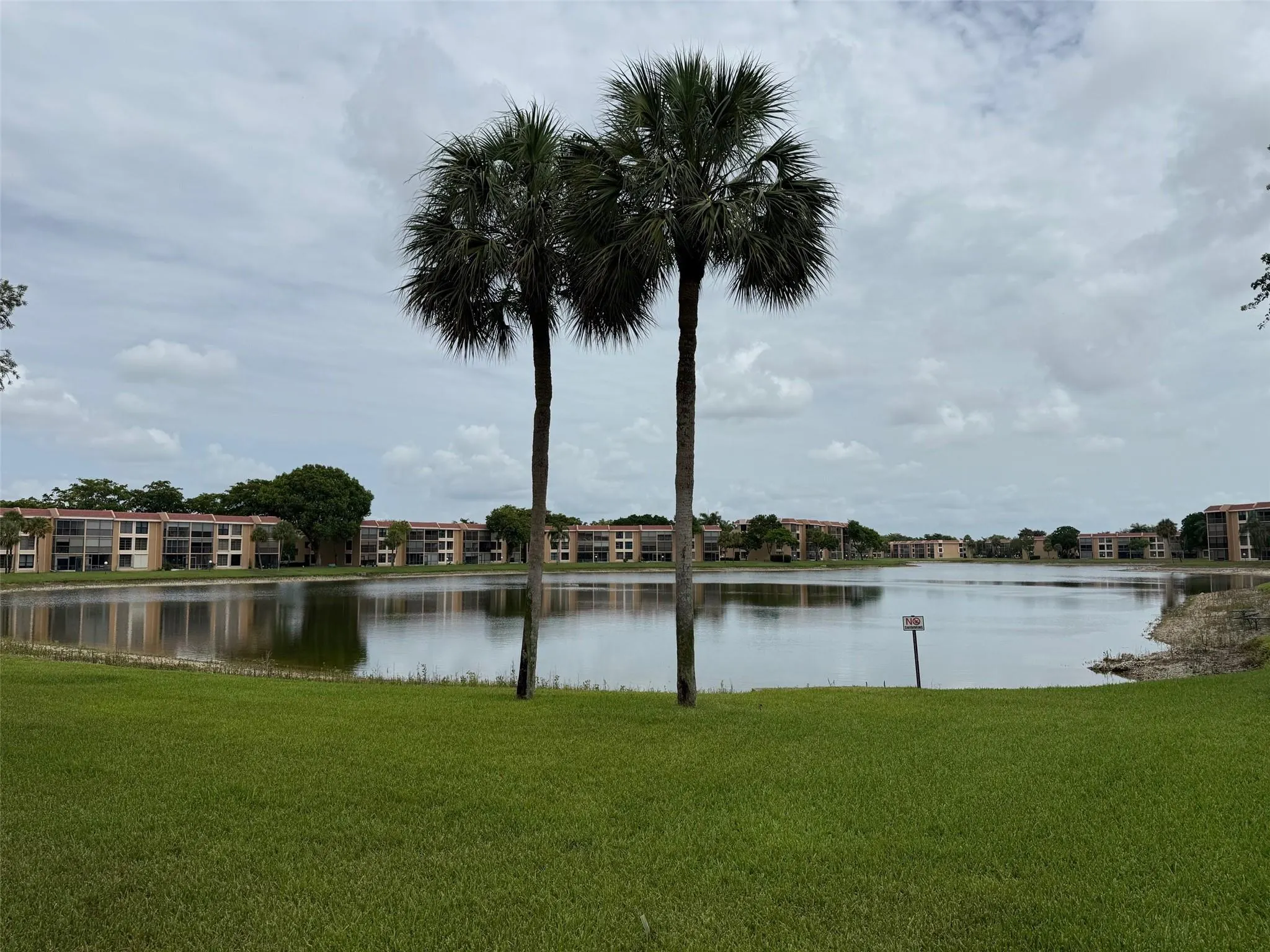 6215 Coral Lake Dr, #203