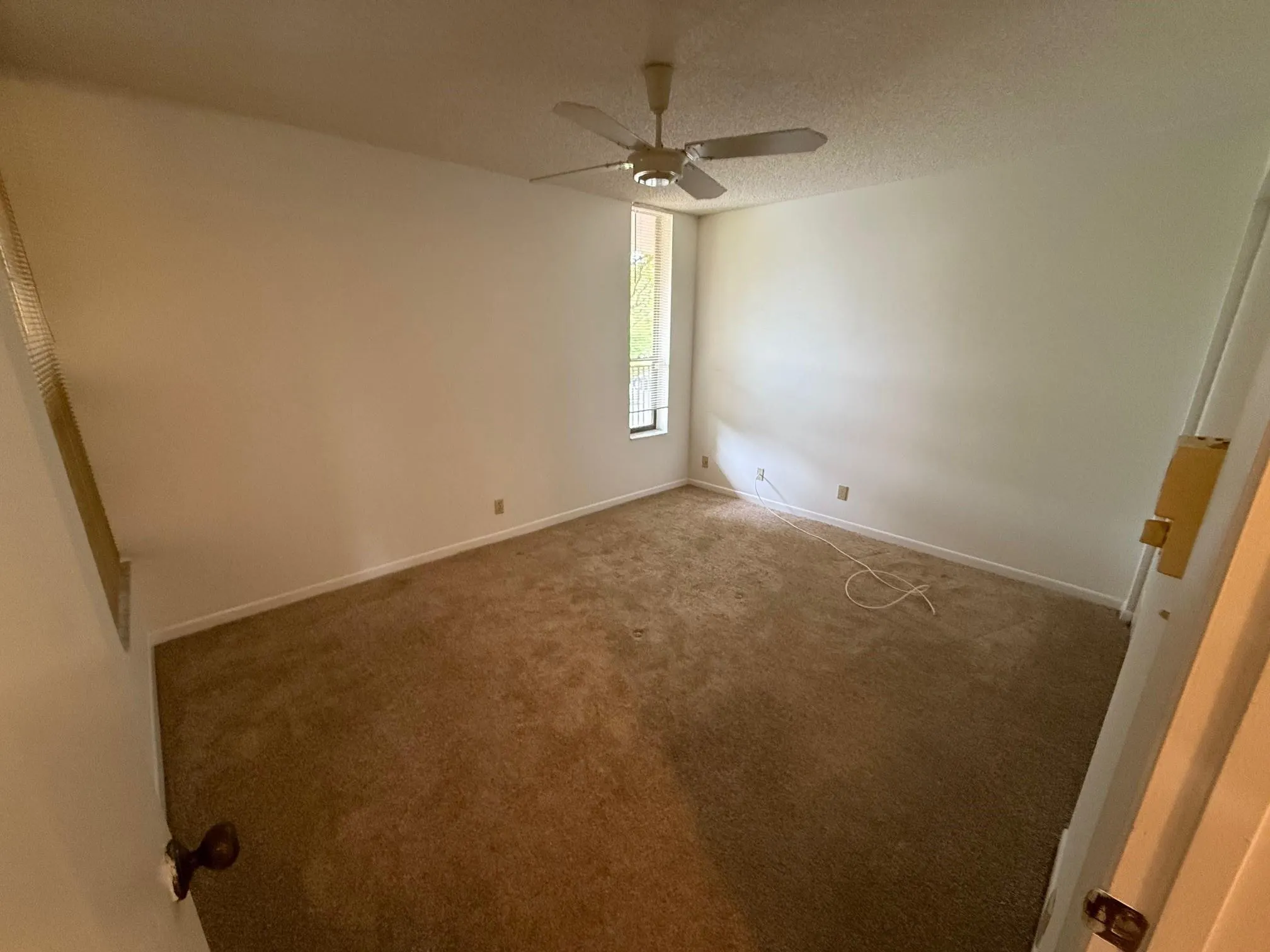 6215 Coral Lake Dr, #203
