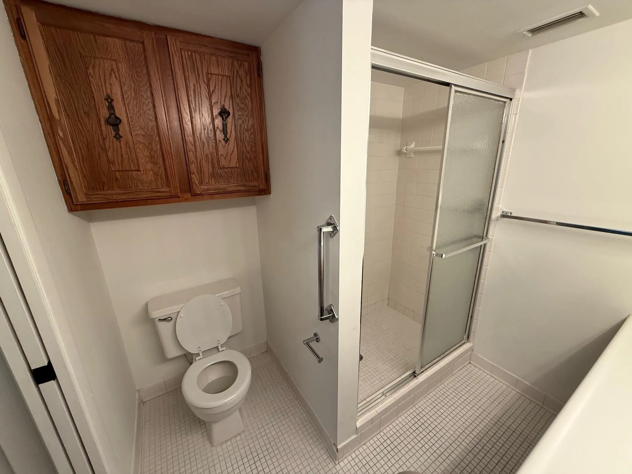 6215 Coral Lake Dr, #203