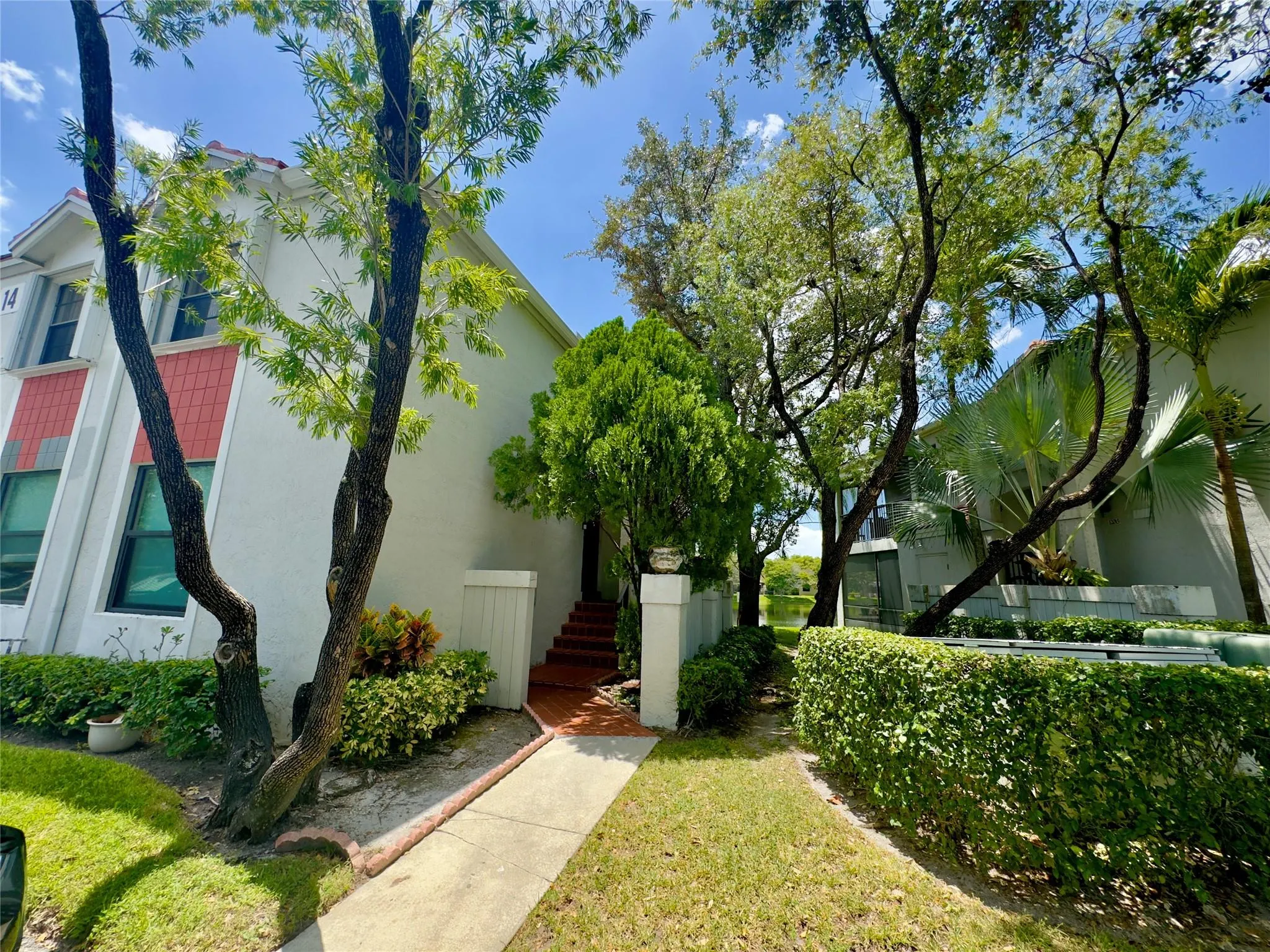 12078 NW 11th St, #12078