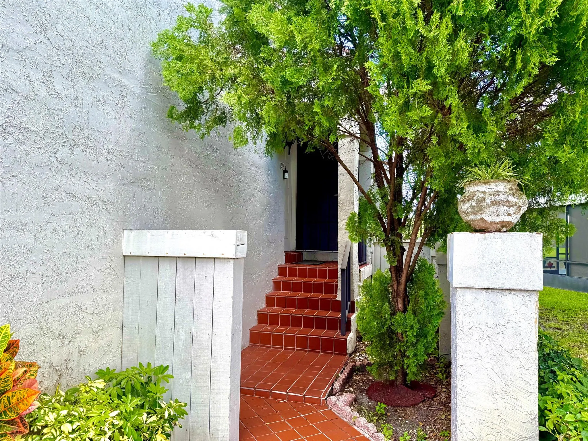 12078 NW 11th St, #12078