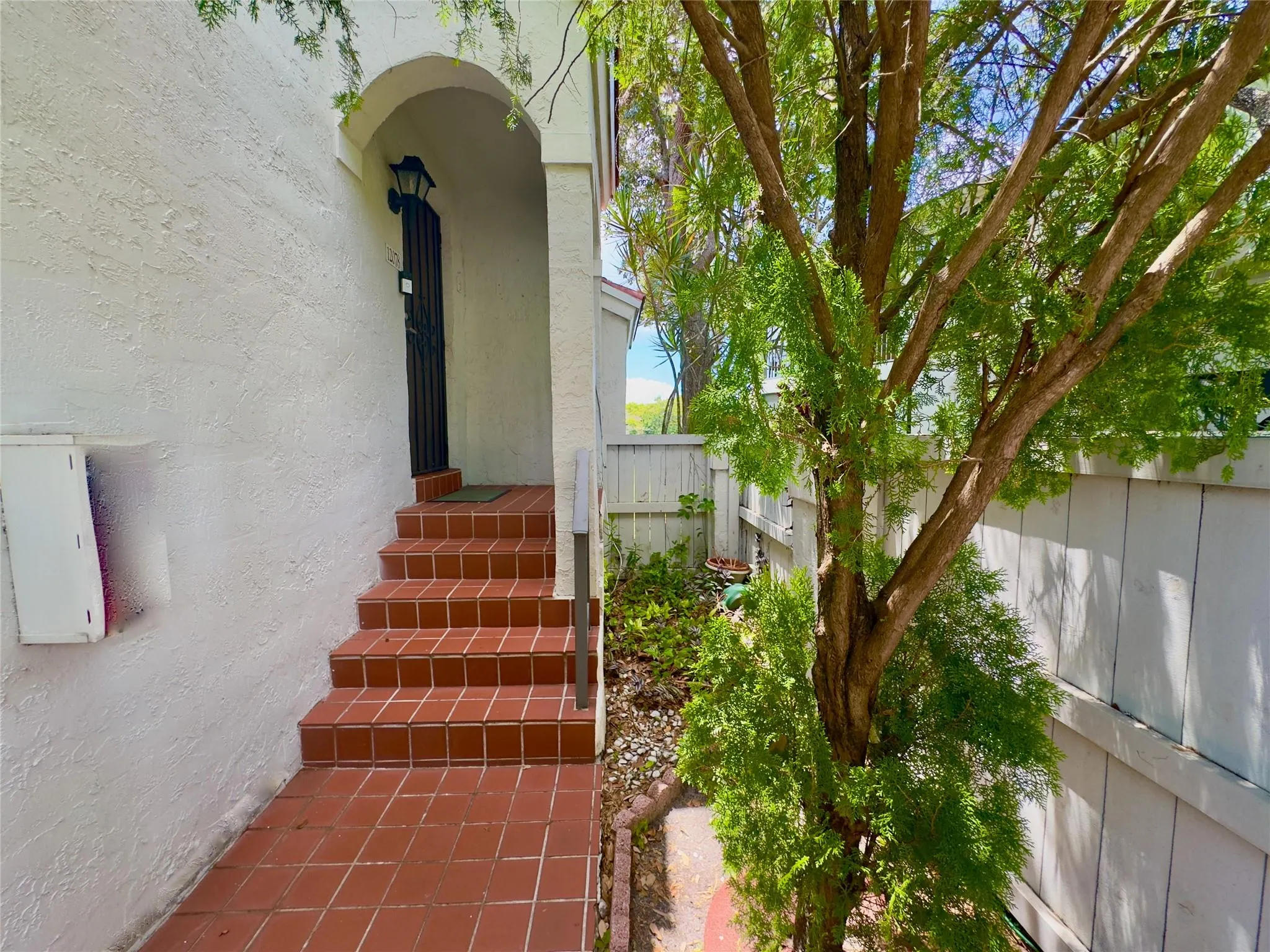 12078 NW 11th St, #12078