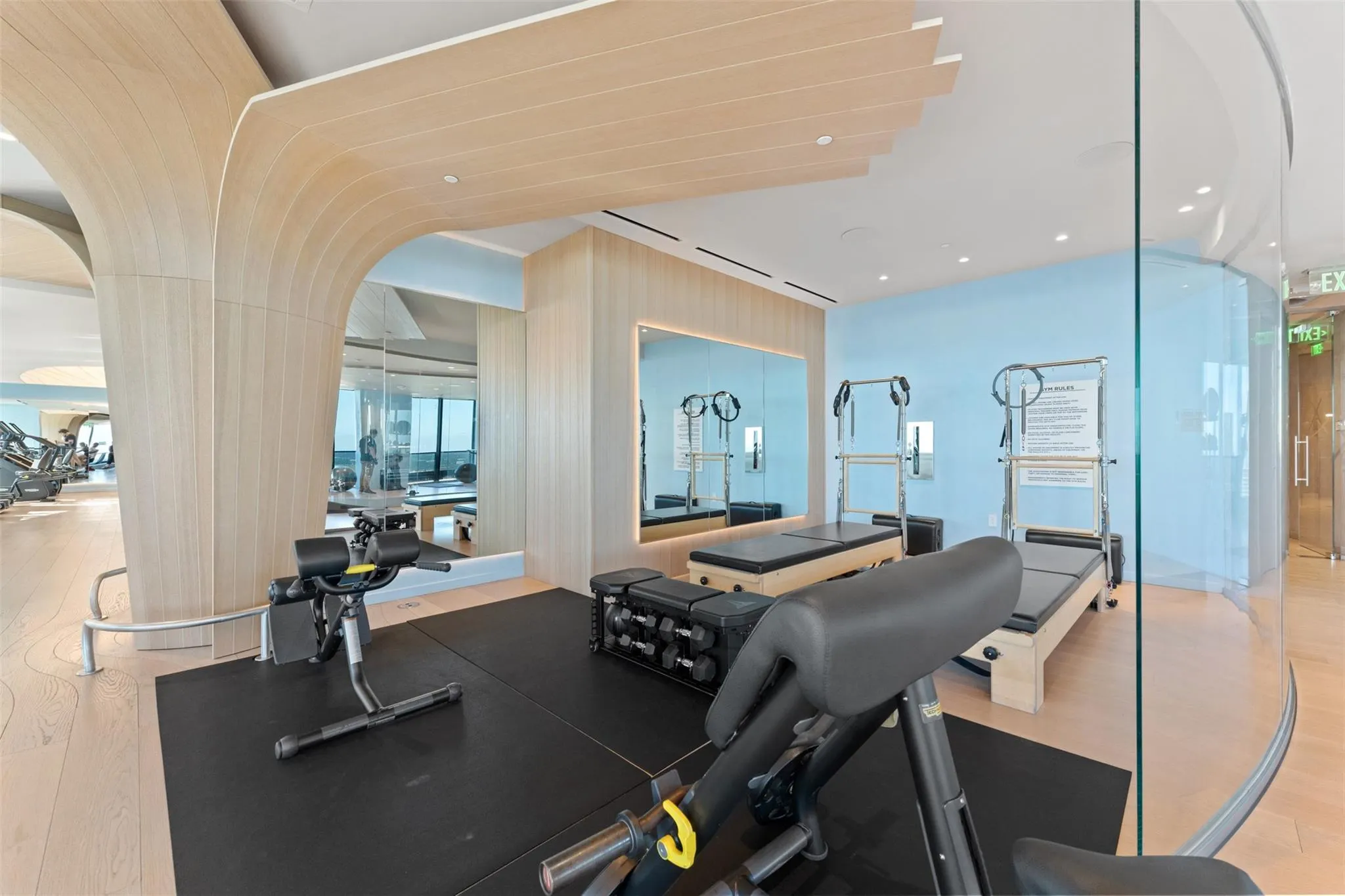 1000 Brickell Plz, #3103