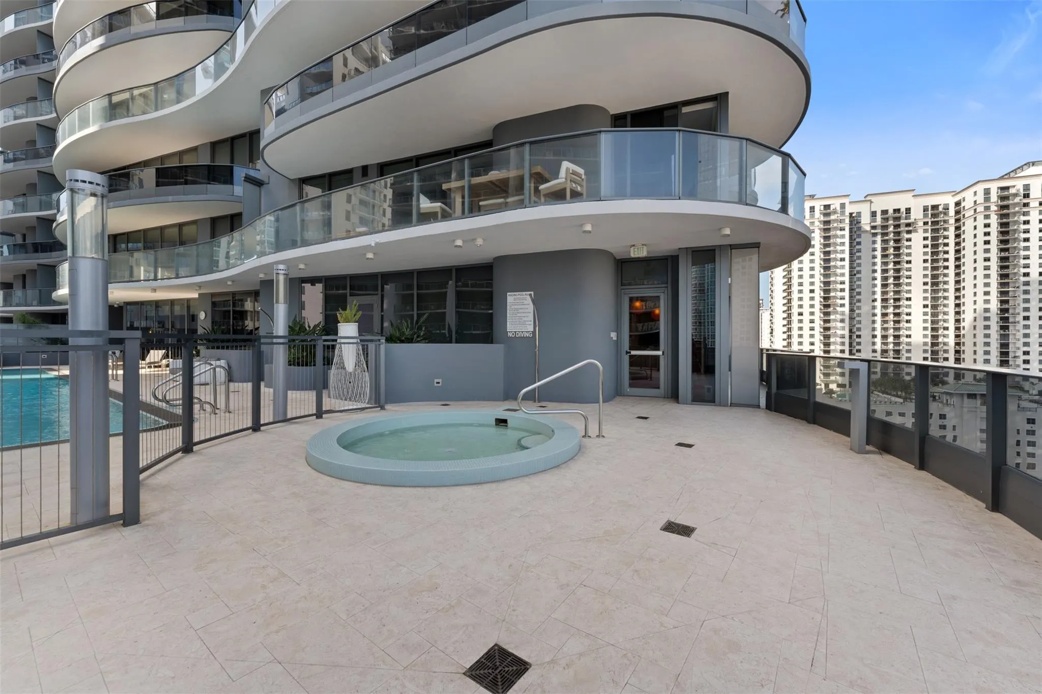1000 Brickell Plz, #3103