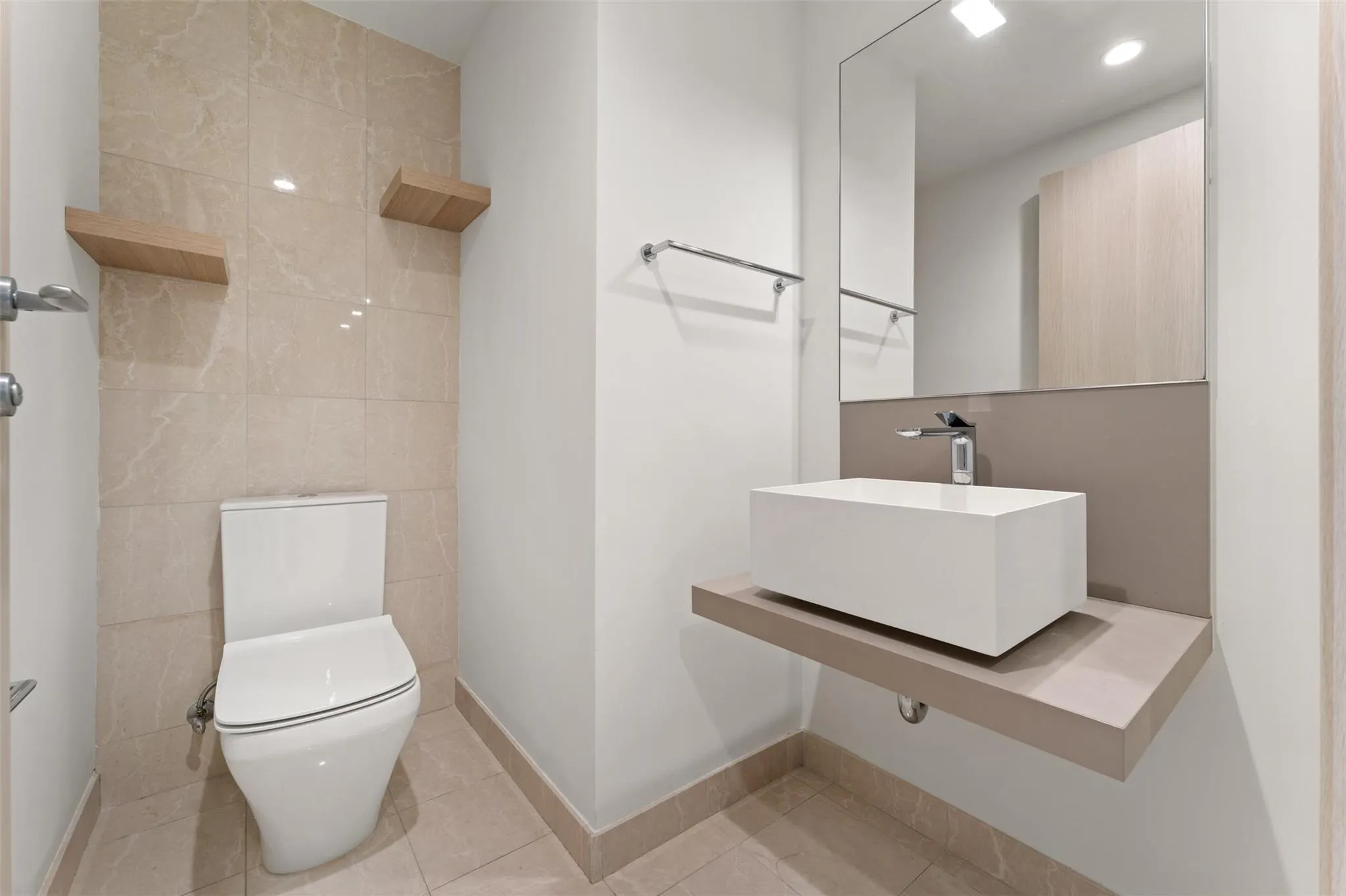1000 Brickell Plz, #3103