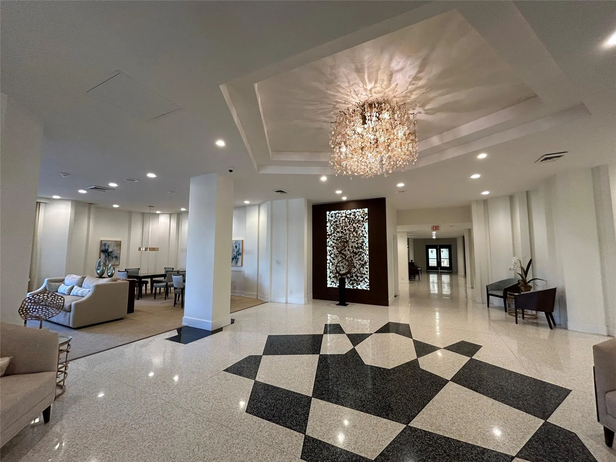2000 S Ocean Blvd, #9N