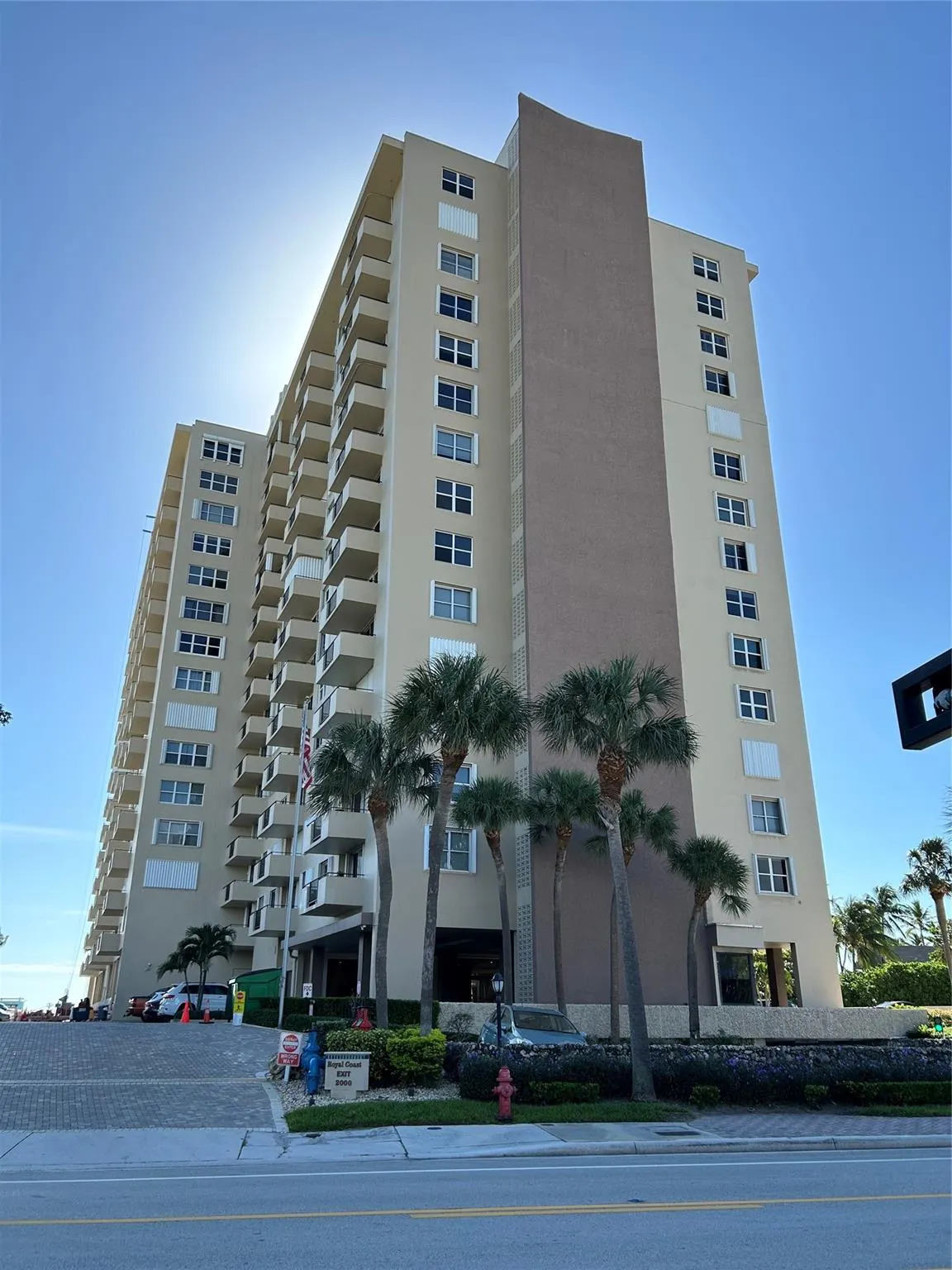 2000 S Ocean Blvd, #9N