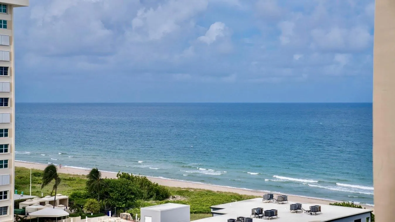 2000 S Ocean Blvd, #9N