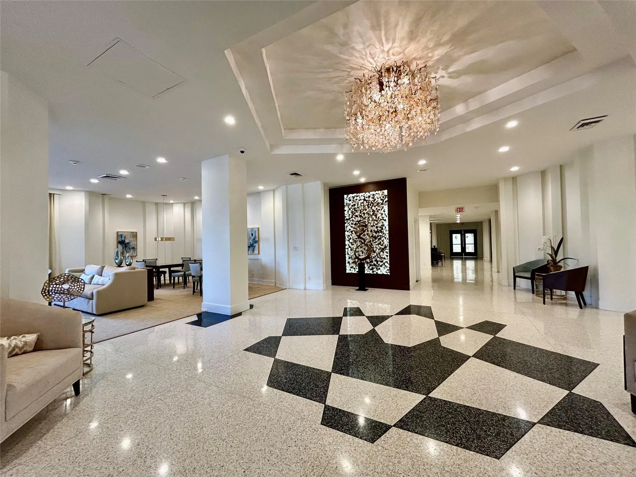 2000 S Ocean Blvd, #9N