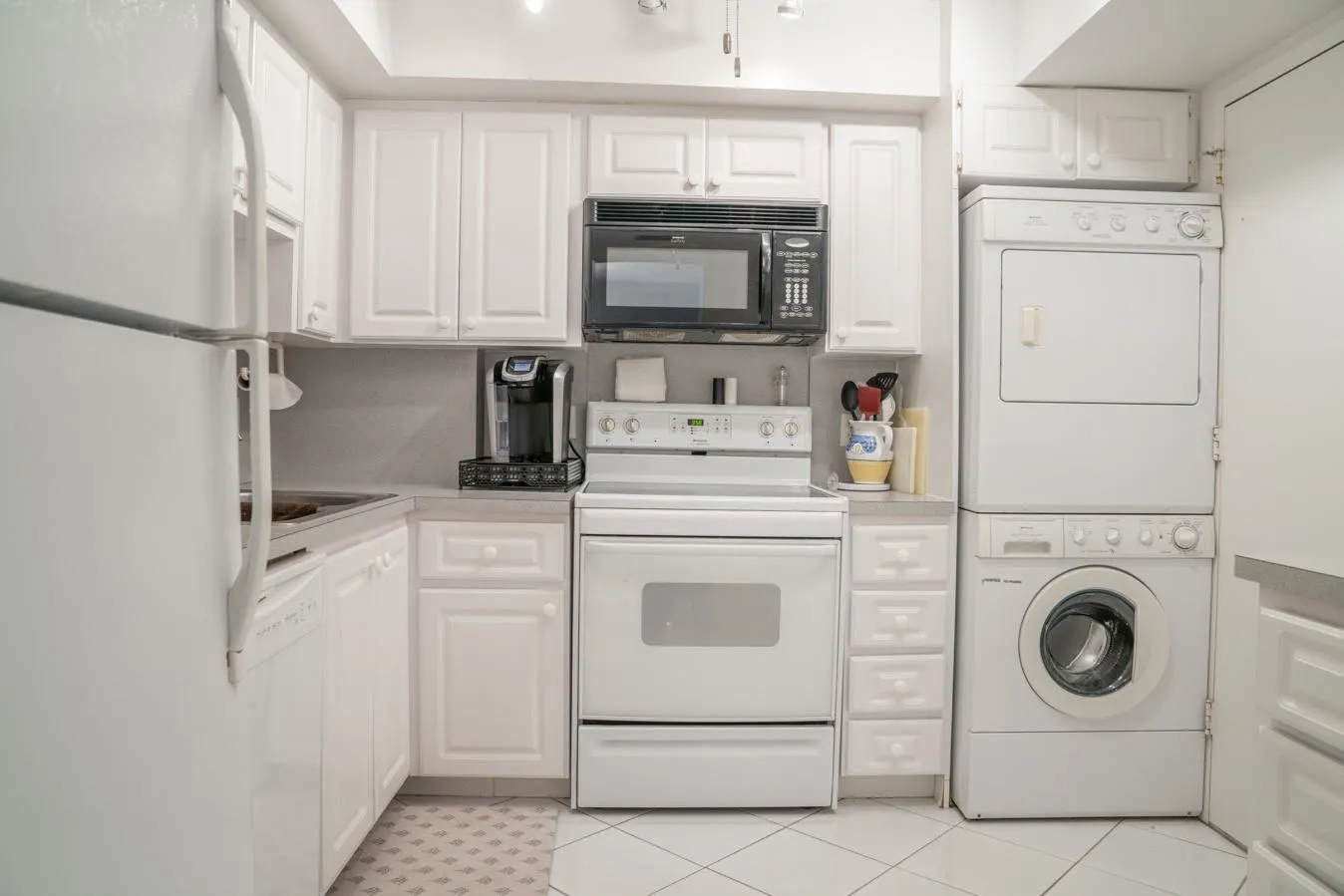 2000 S Ocean Blvd, #9N