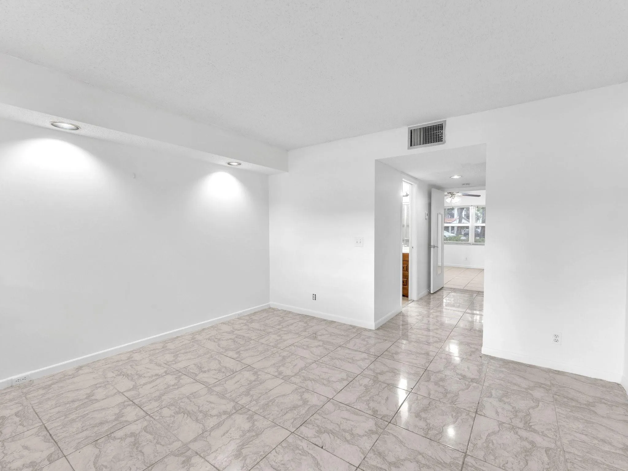 1300 SW 130th Ave, #104F