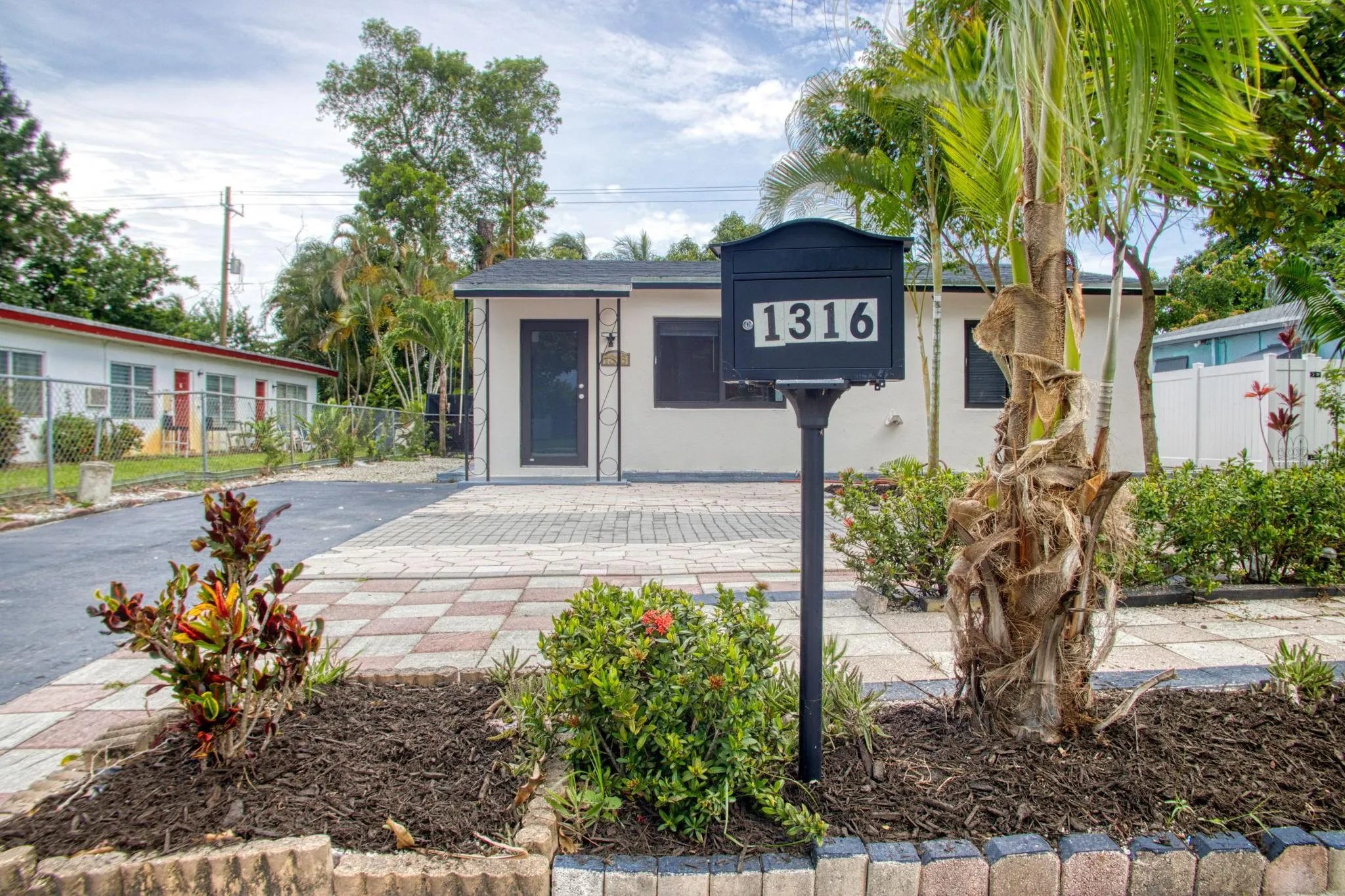 1316 NW 2nd Ave