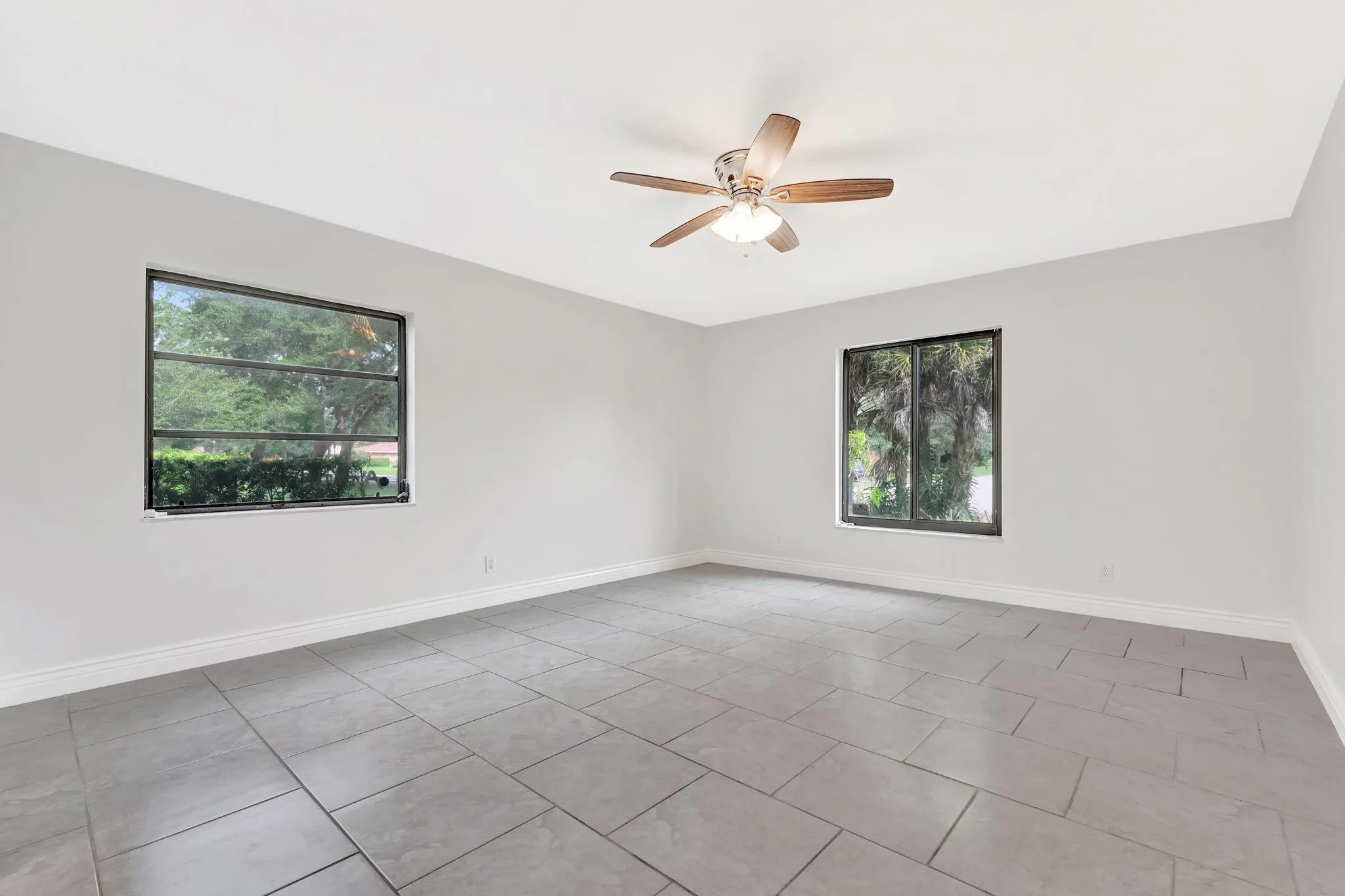 10251 NW 39th Ct