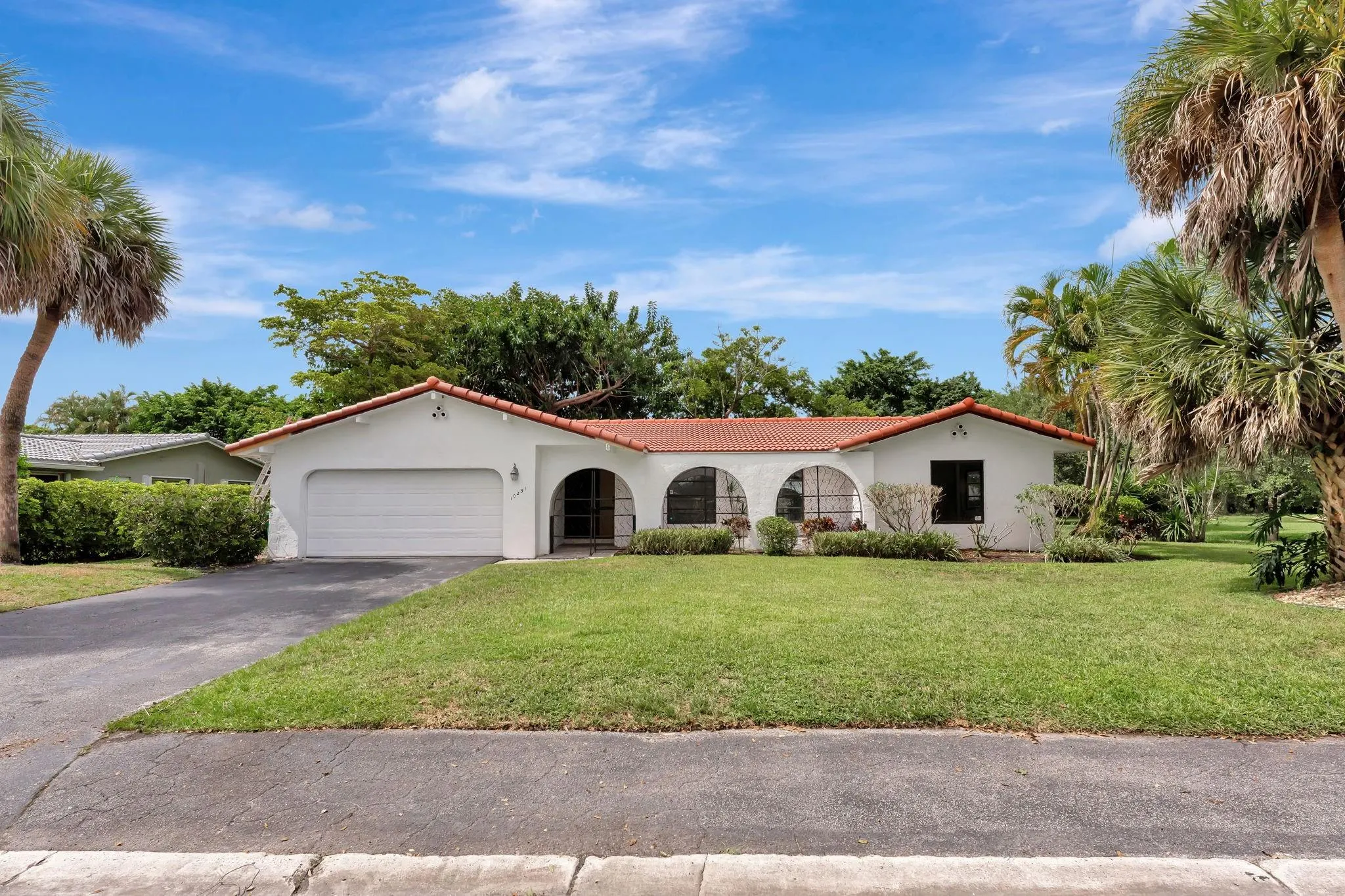 10251 NW 39th Ct