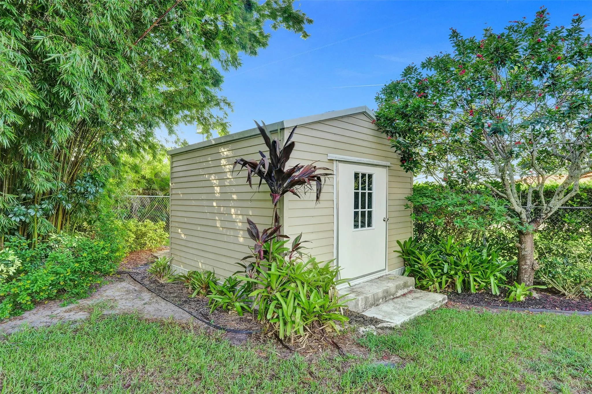 903 NW 82nd Ave