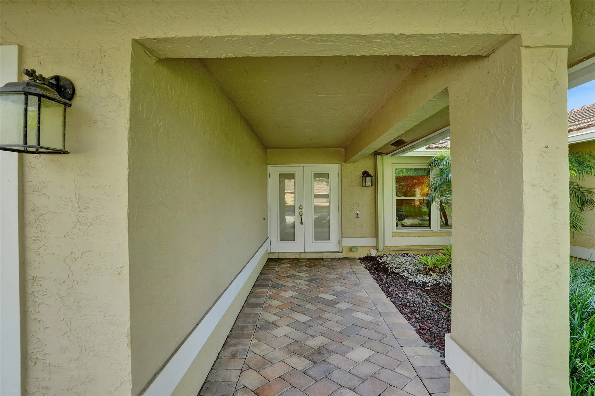 903 NW 82nd Ave