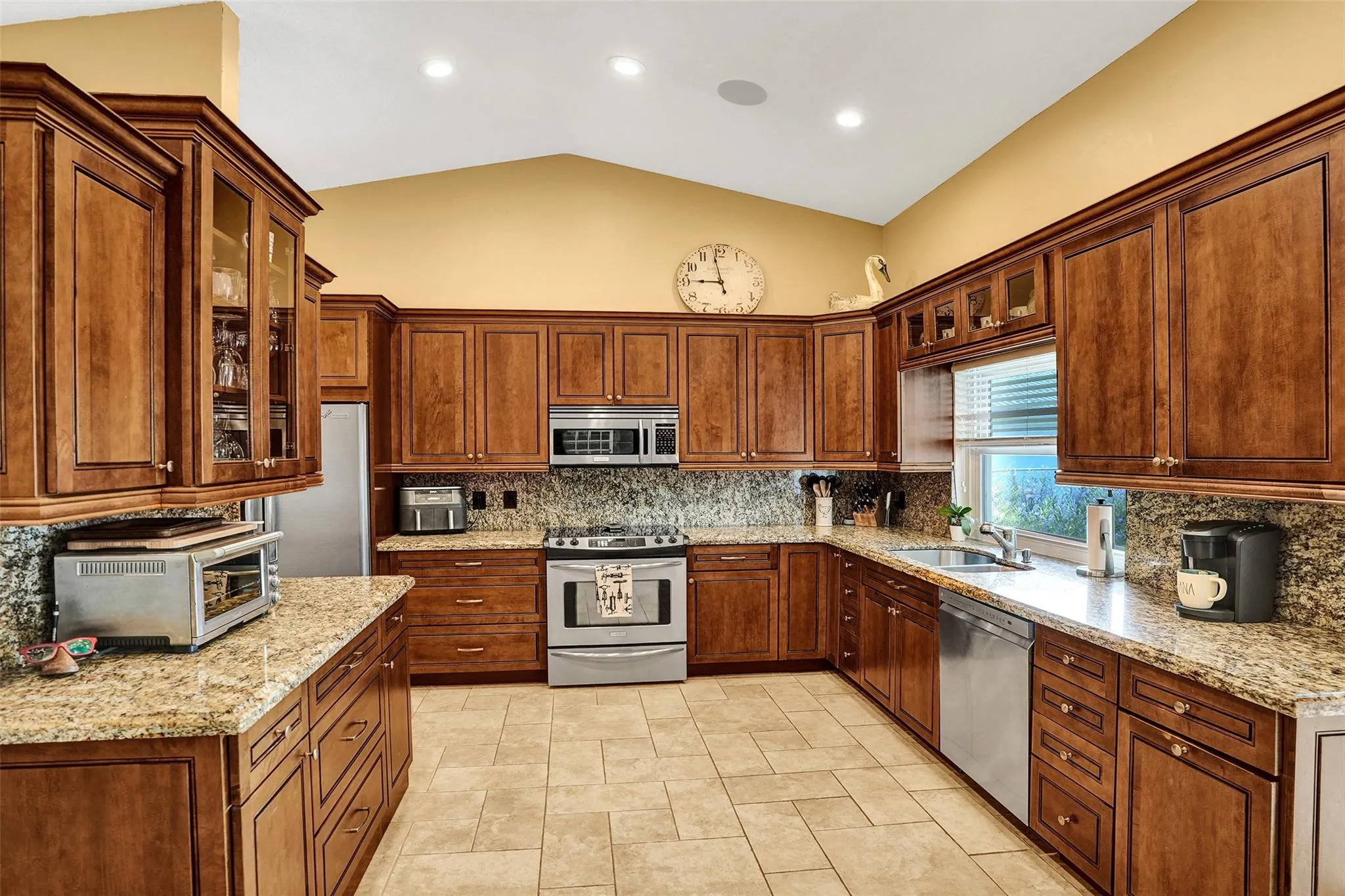 903 NW 82nd Ave