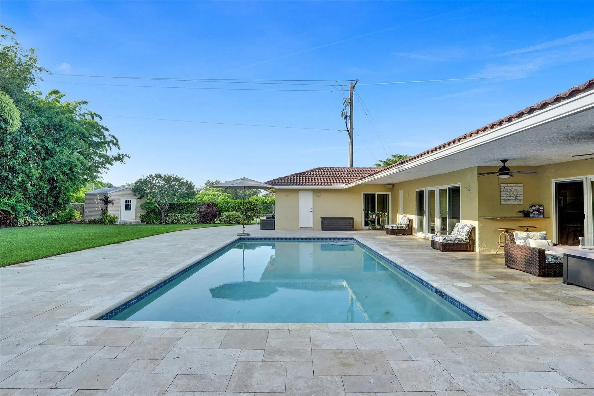 903 NW 82nd Ave