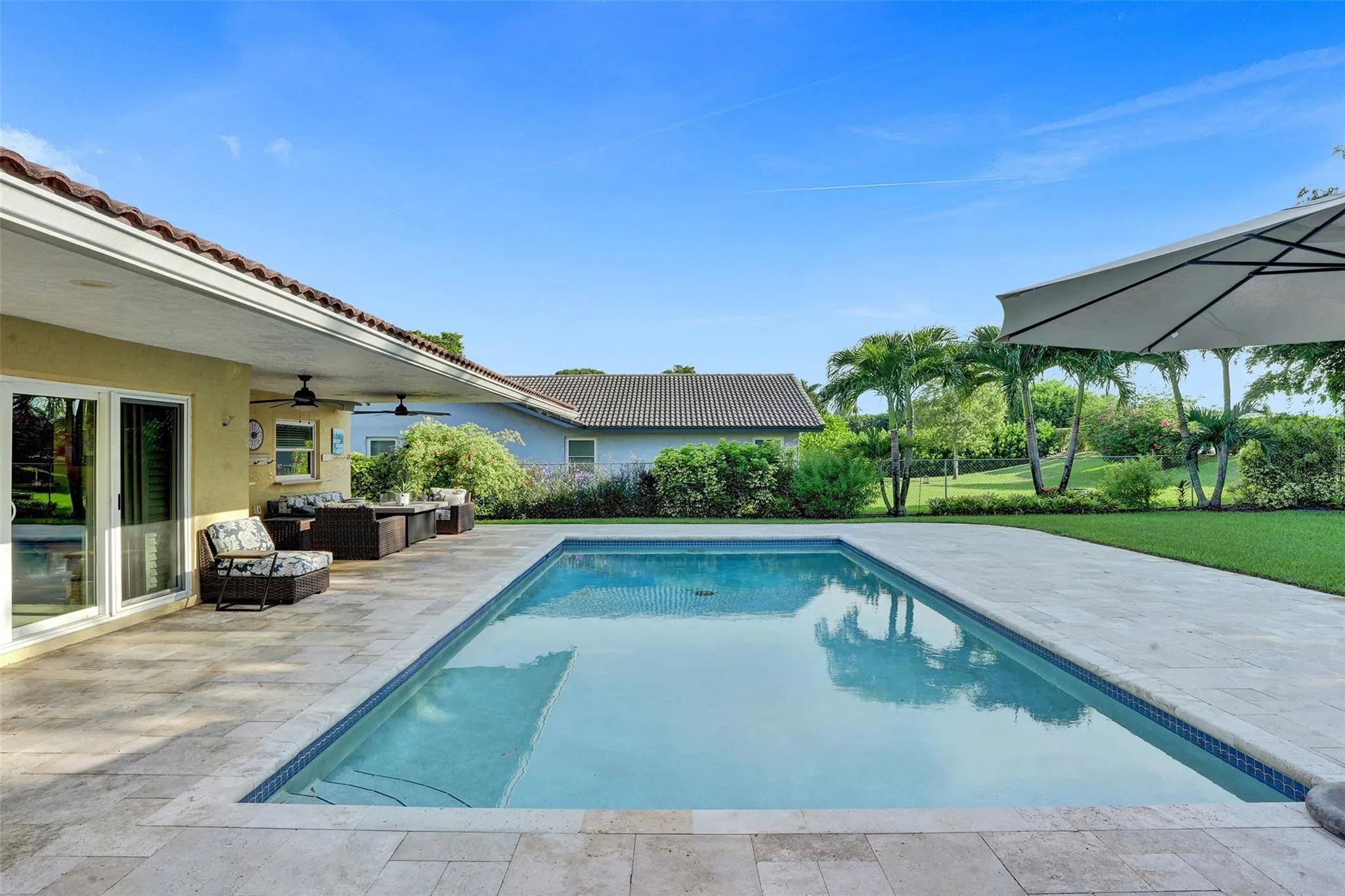 903 NW 82nd Ave
