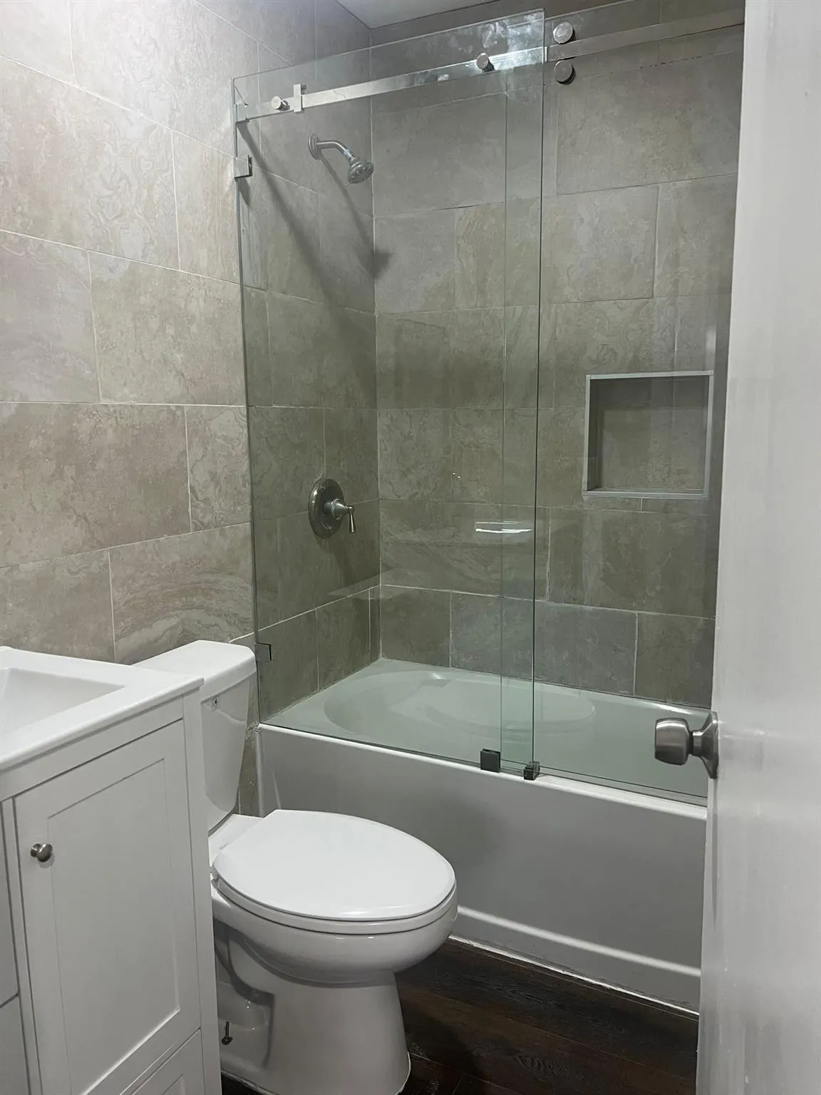 550 SW 115th Ave, #809-D