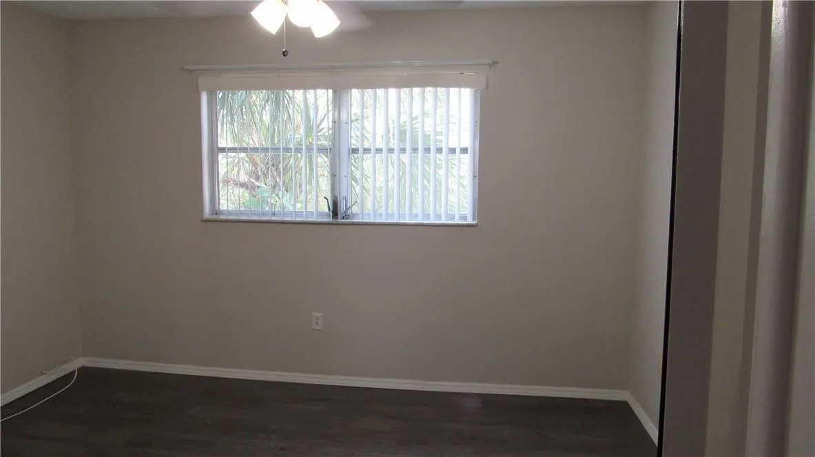 6507 Winfield Blvd, #203-C