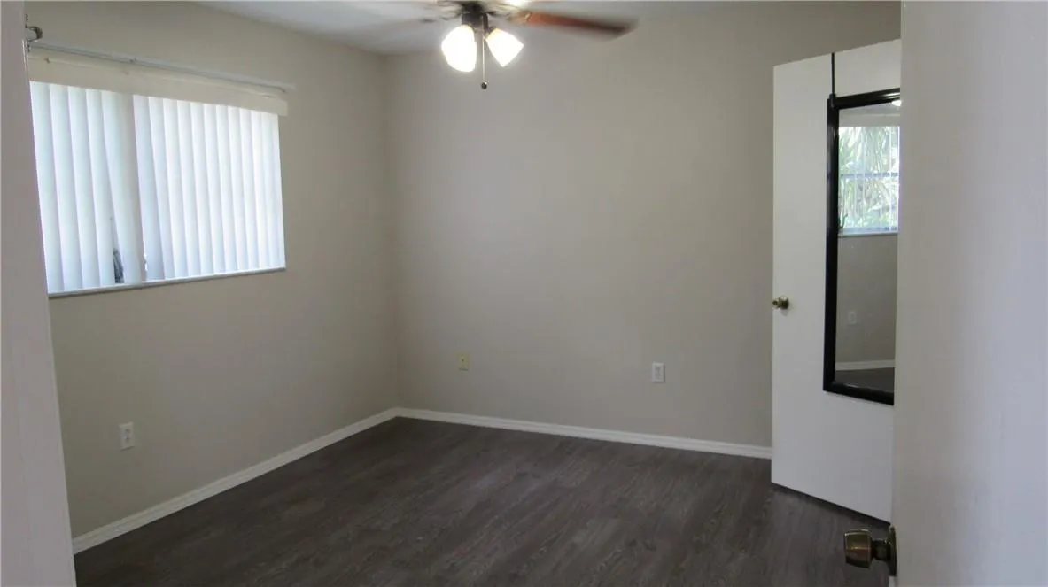 6507 Winfield Blvd, #203-C