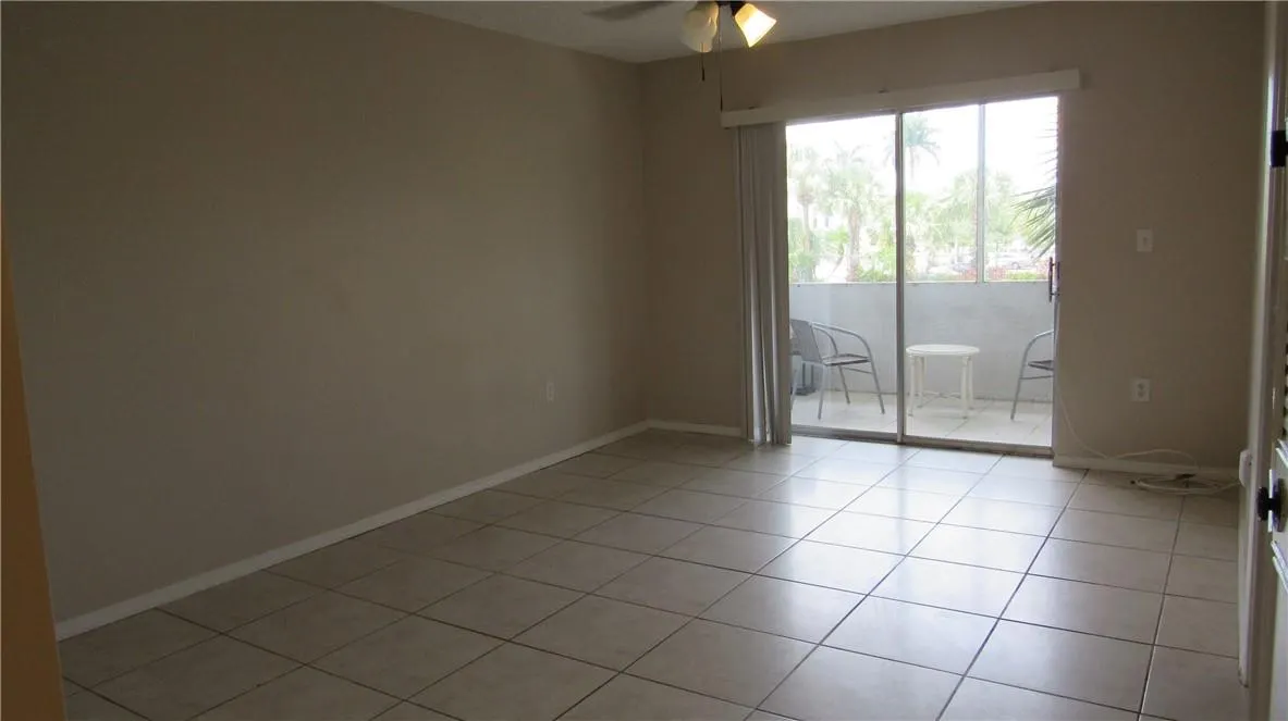 6507 Winfield Blvd, #203-C