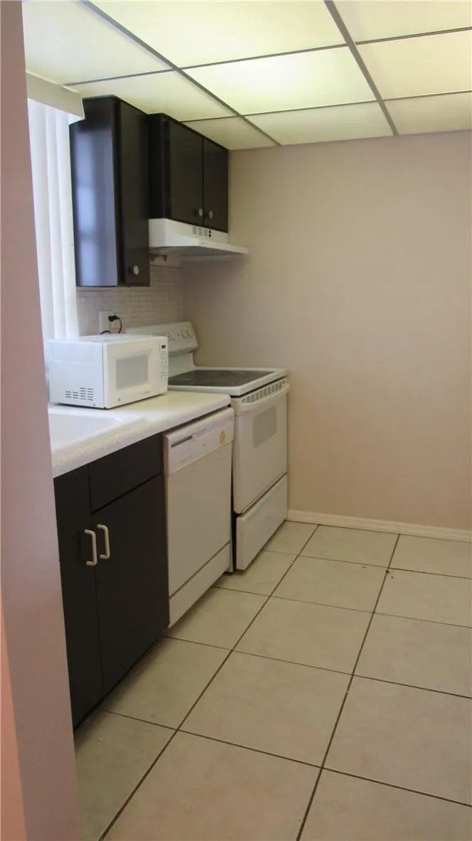 6507 Winfield Blvd, #203-C